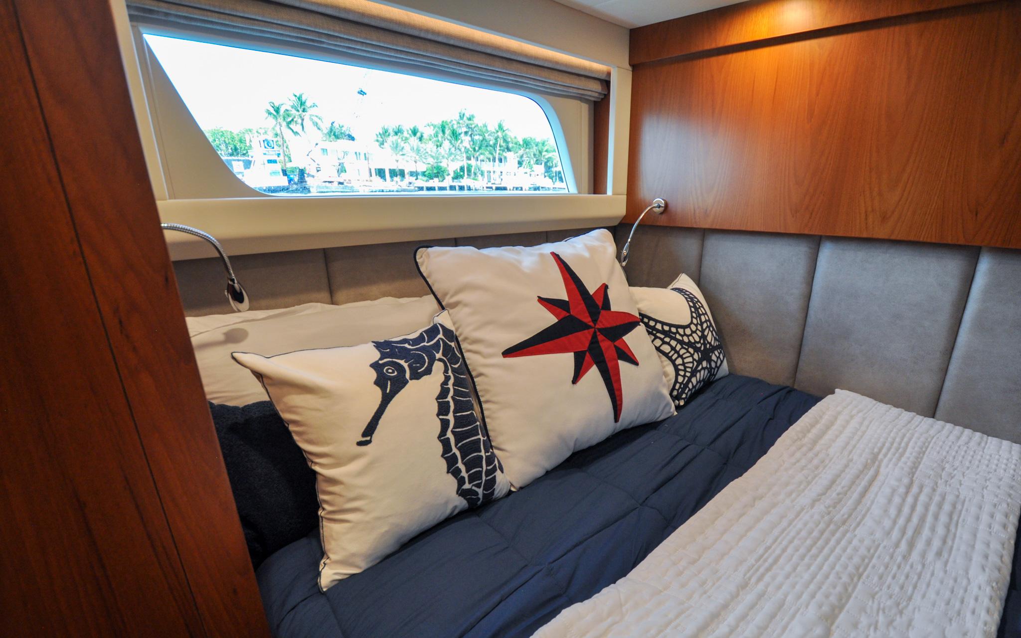 Castina Yacht Photos Pics Horizon 65PC - Castina - Starboard Hull - Aft Guest Cabin