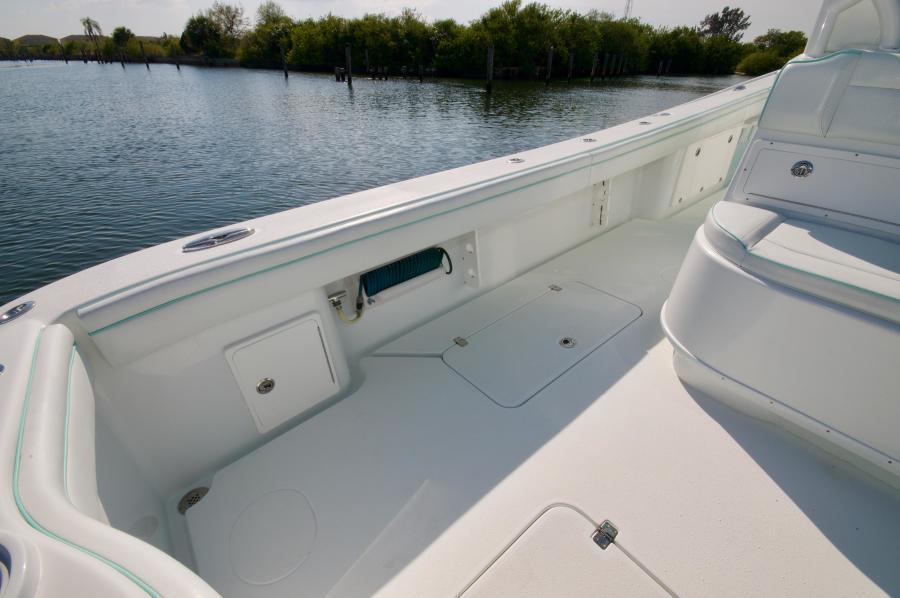 2017 39 Yellowfin - Rearin 2 Go - Gunwale