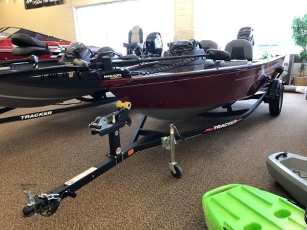 2021 Tracker Boats boat for sale, model of the boat is Super Guide V16SC & Image # 2 of 15