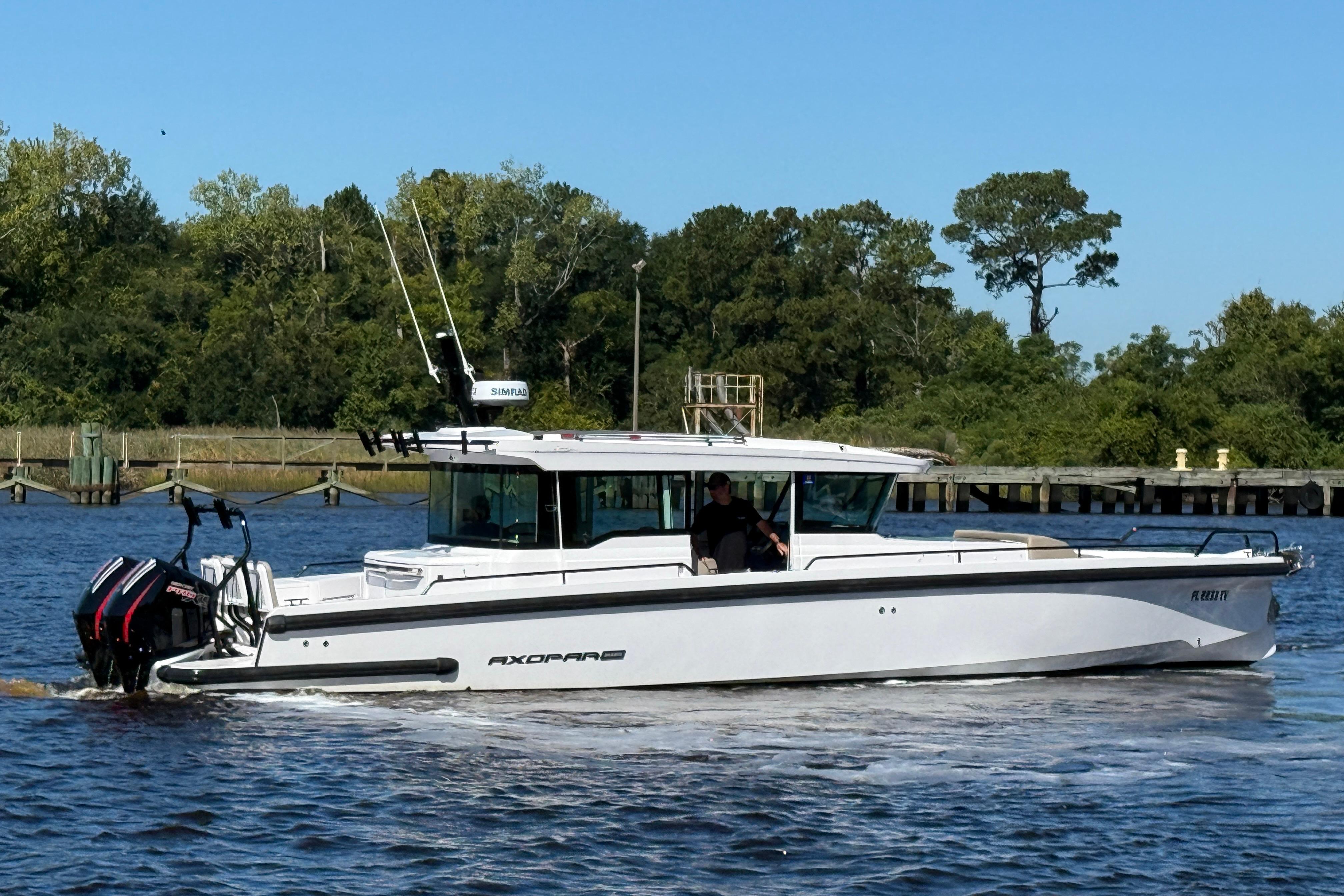Boat image 10