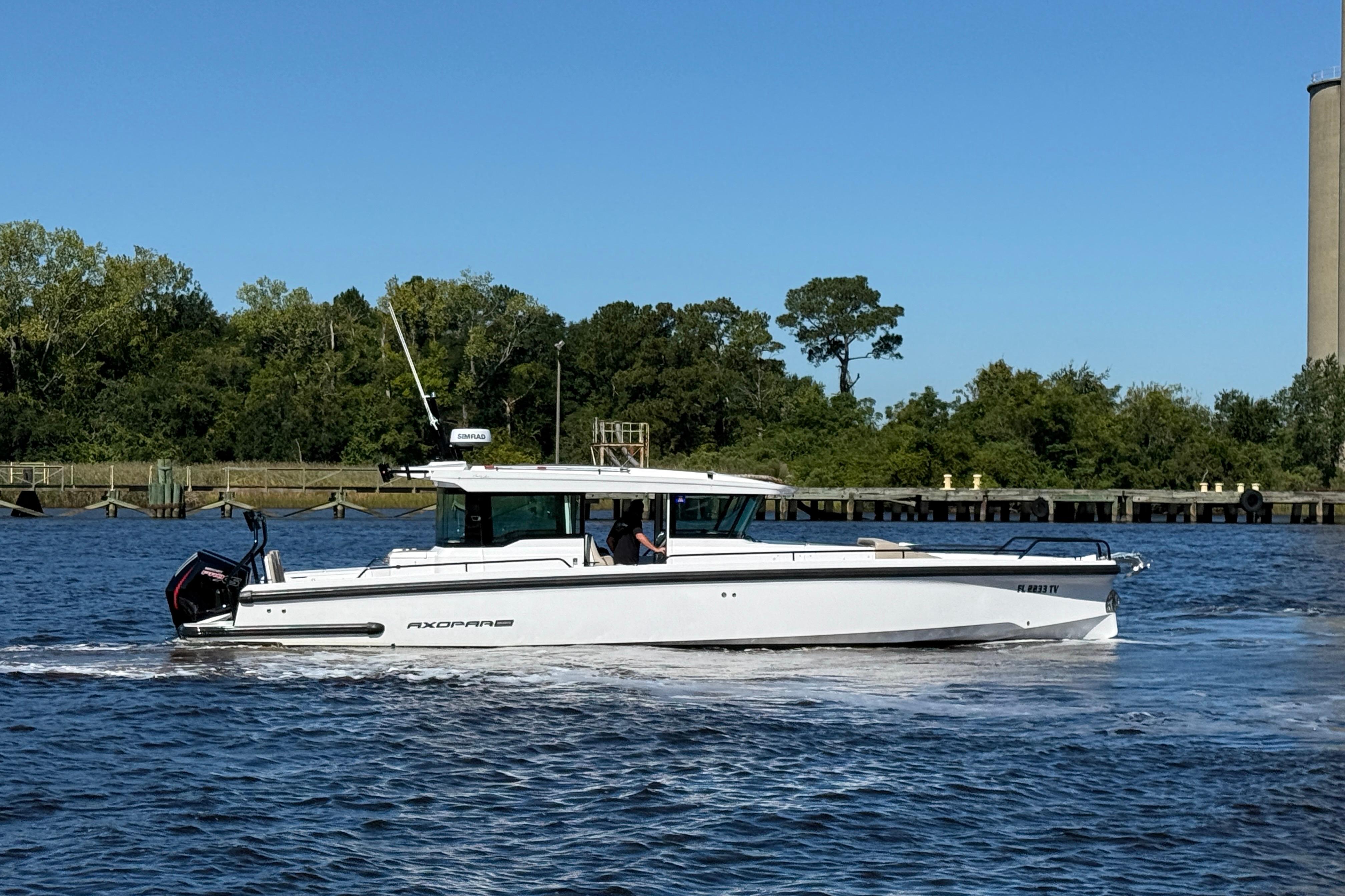 Boat image 13