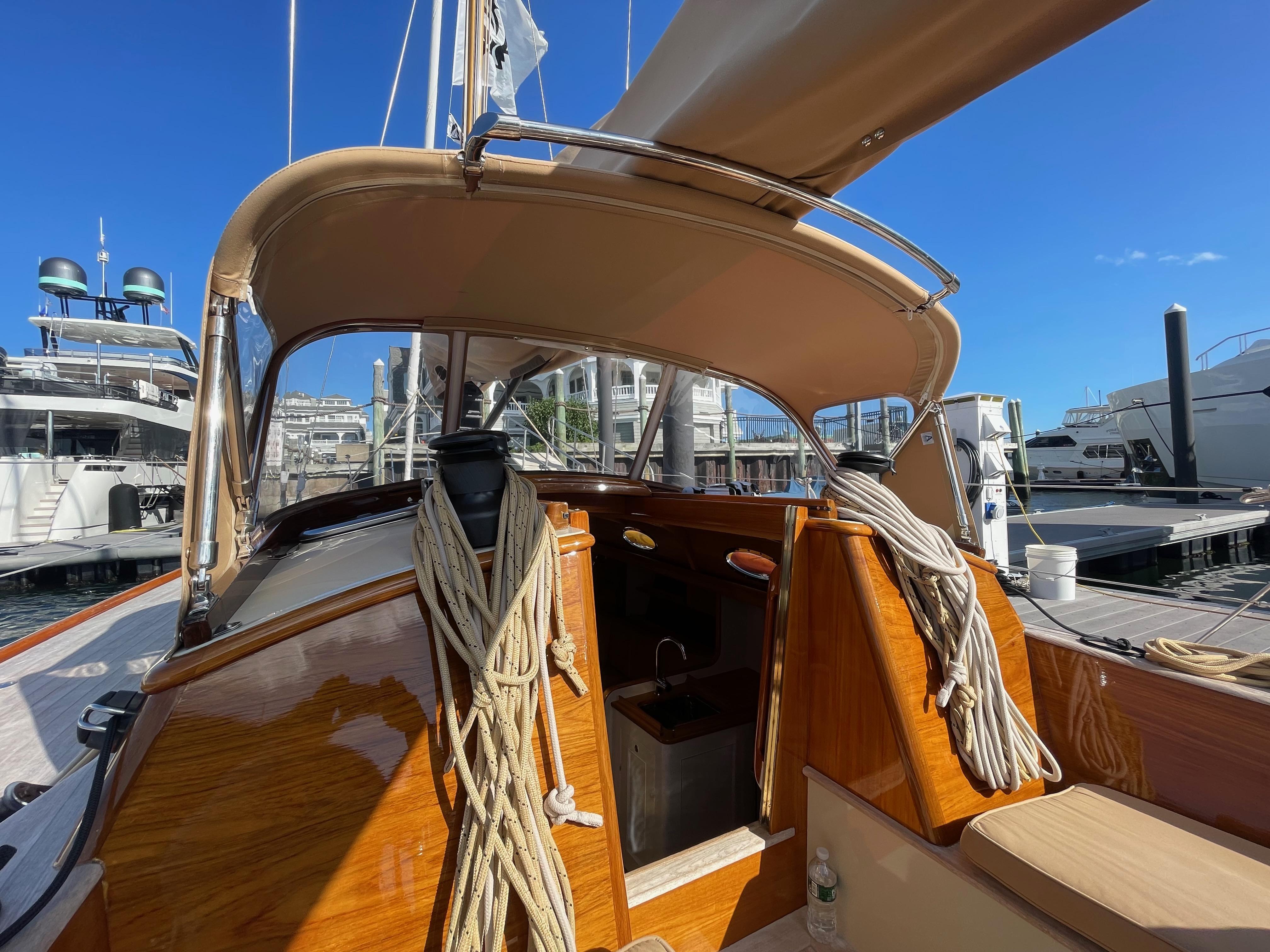 Newport RI Yacht Brokerage