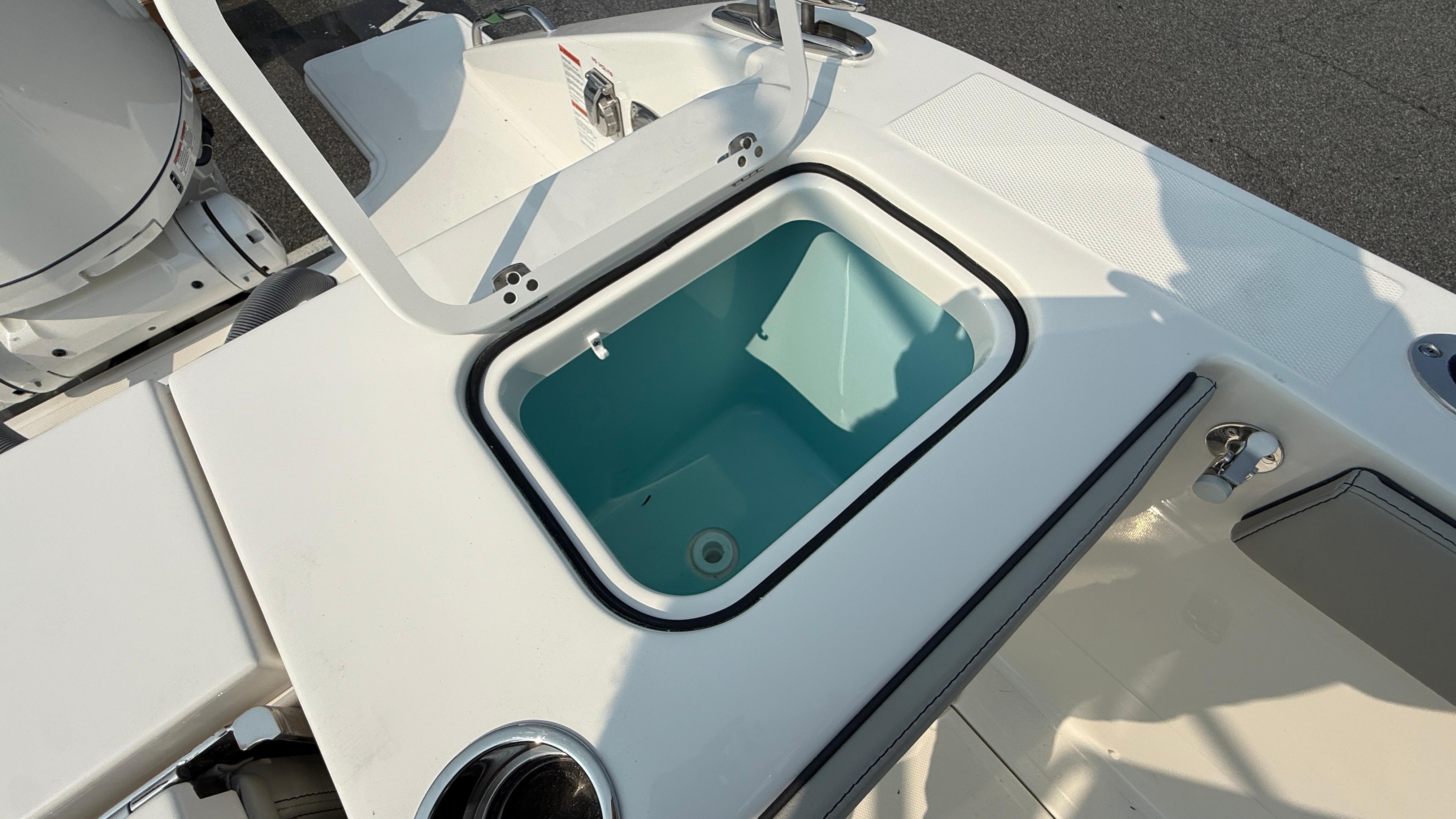 2025 Pursuit S 328 Sport-17