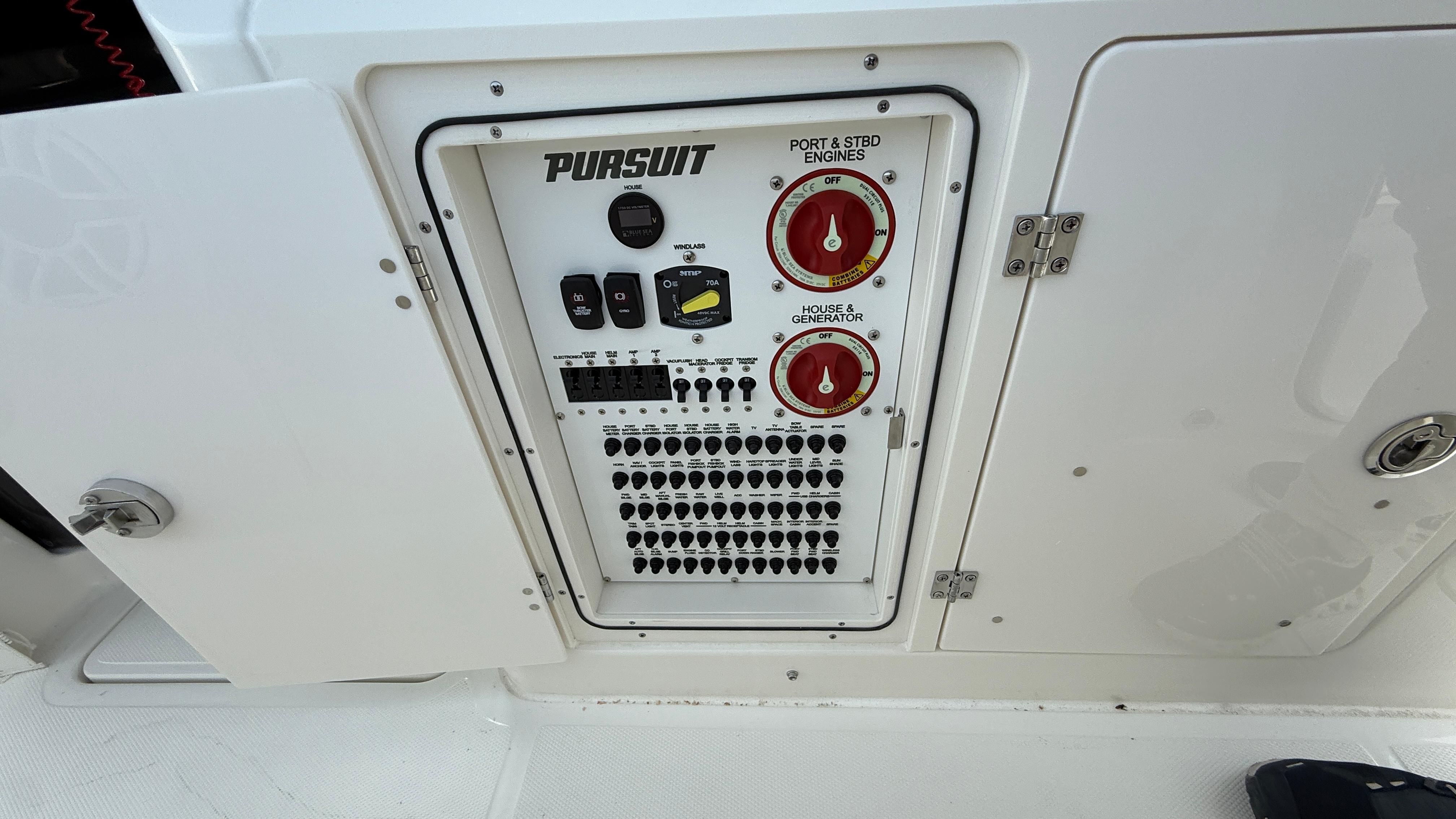 2025 Pursuit S 328 Sport-38