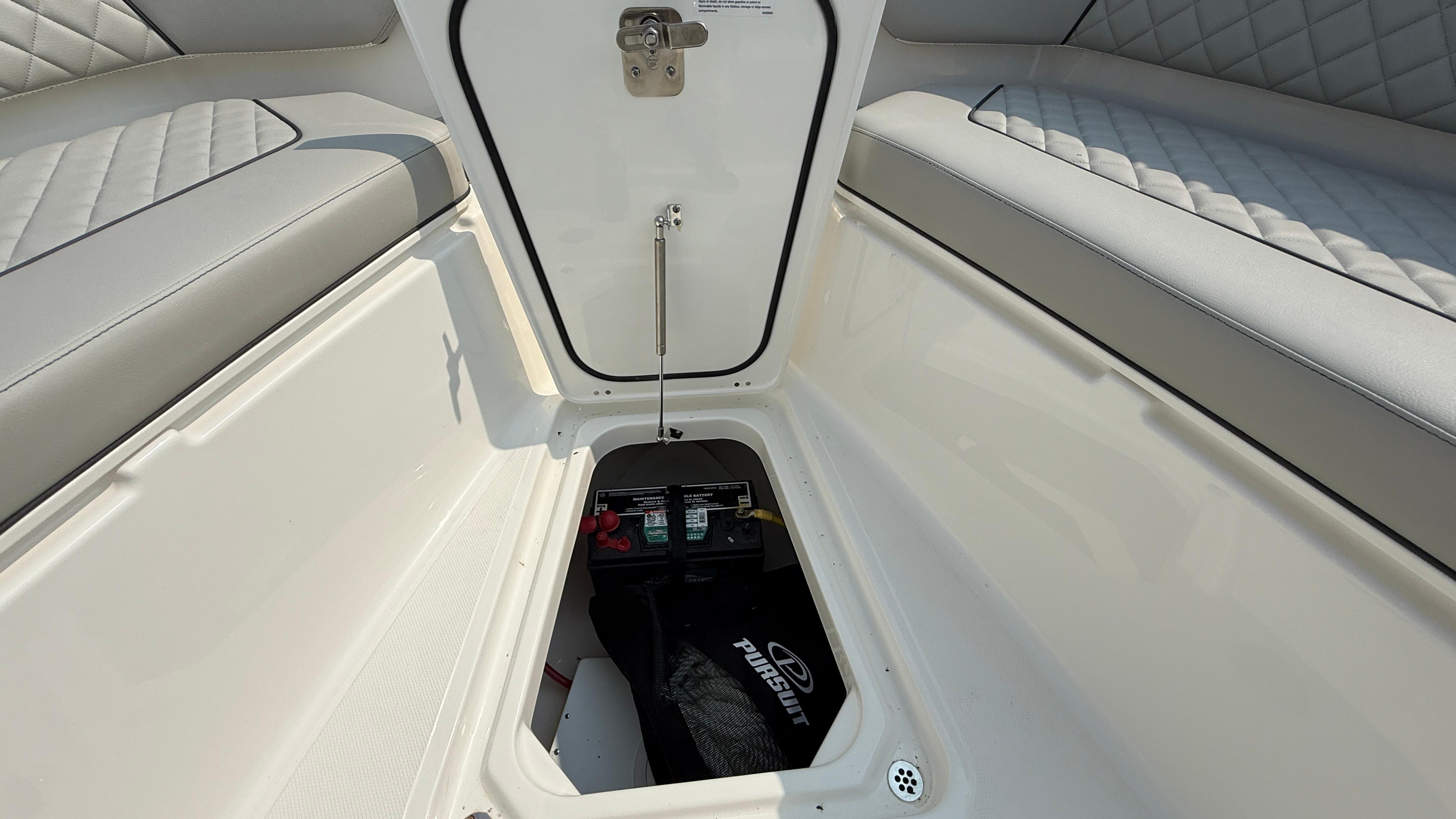 2025 Pursuit S 328 Sport-76