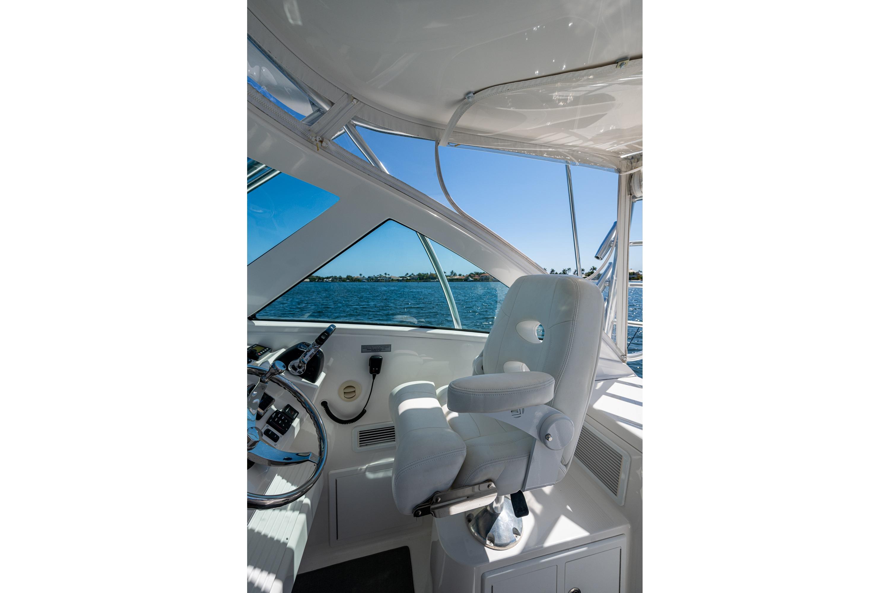 Boat image 27