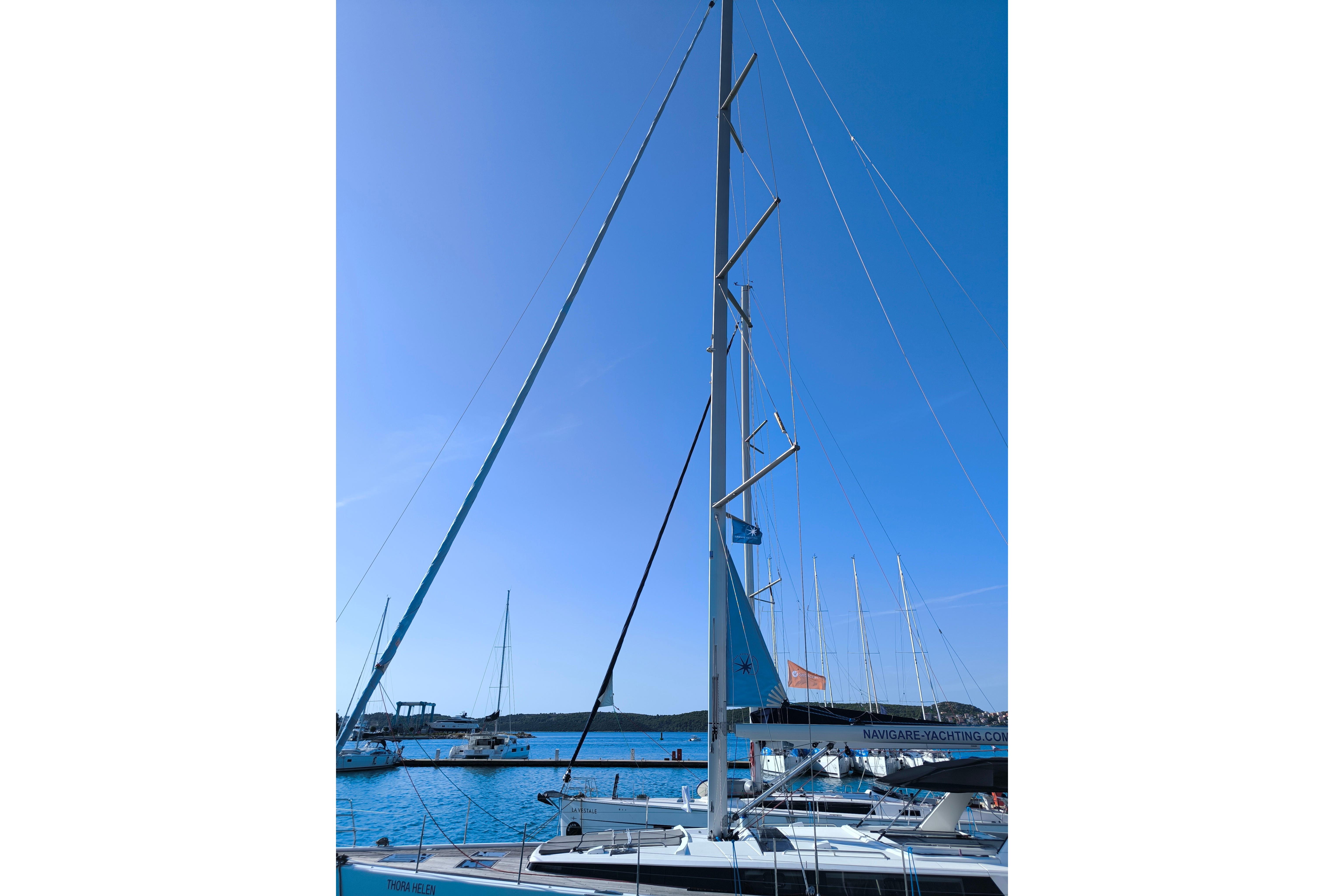 Yacht Photos Pics