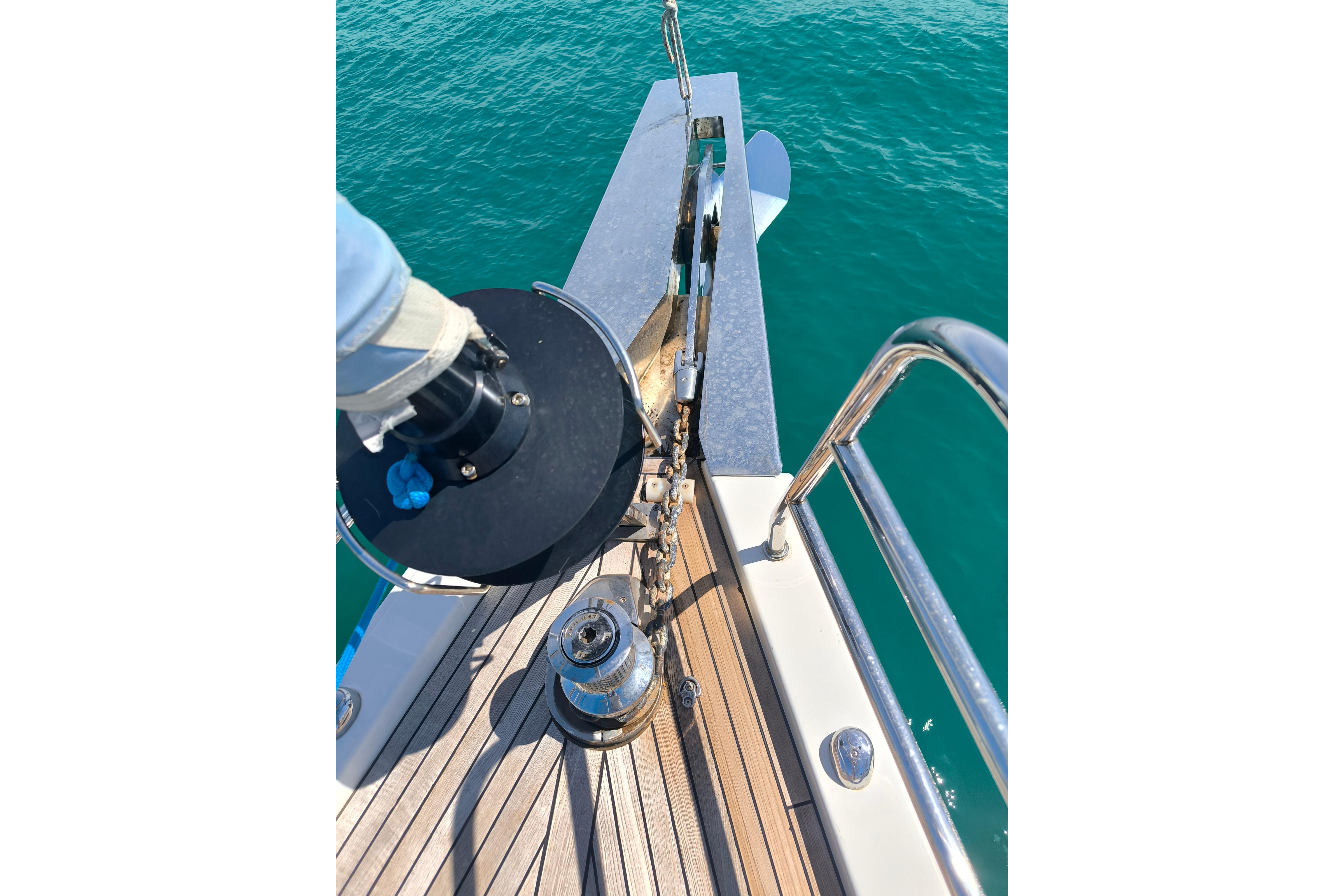 Yacht Photos Pics