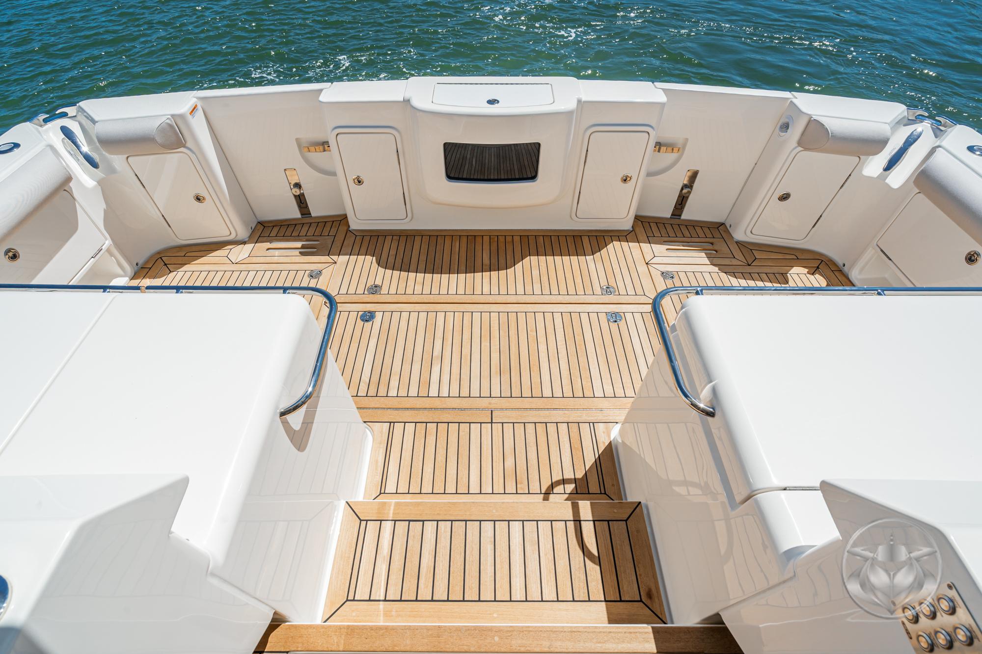 2026 Riviera 505 SUV #R099 inventory image at Sun Country Marine Group, San Diego Harbor Island 2026 Riviera 505 SUV #R099 inventory image at Sun Country Marine Group, San Diego Harbor Island