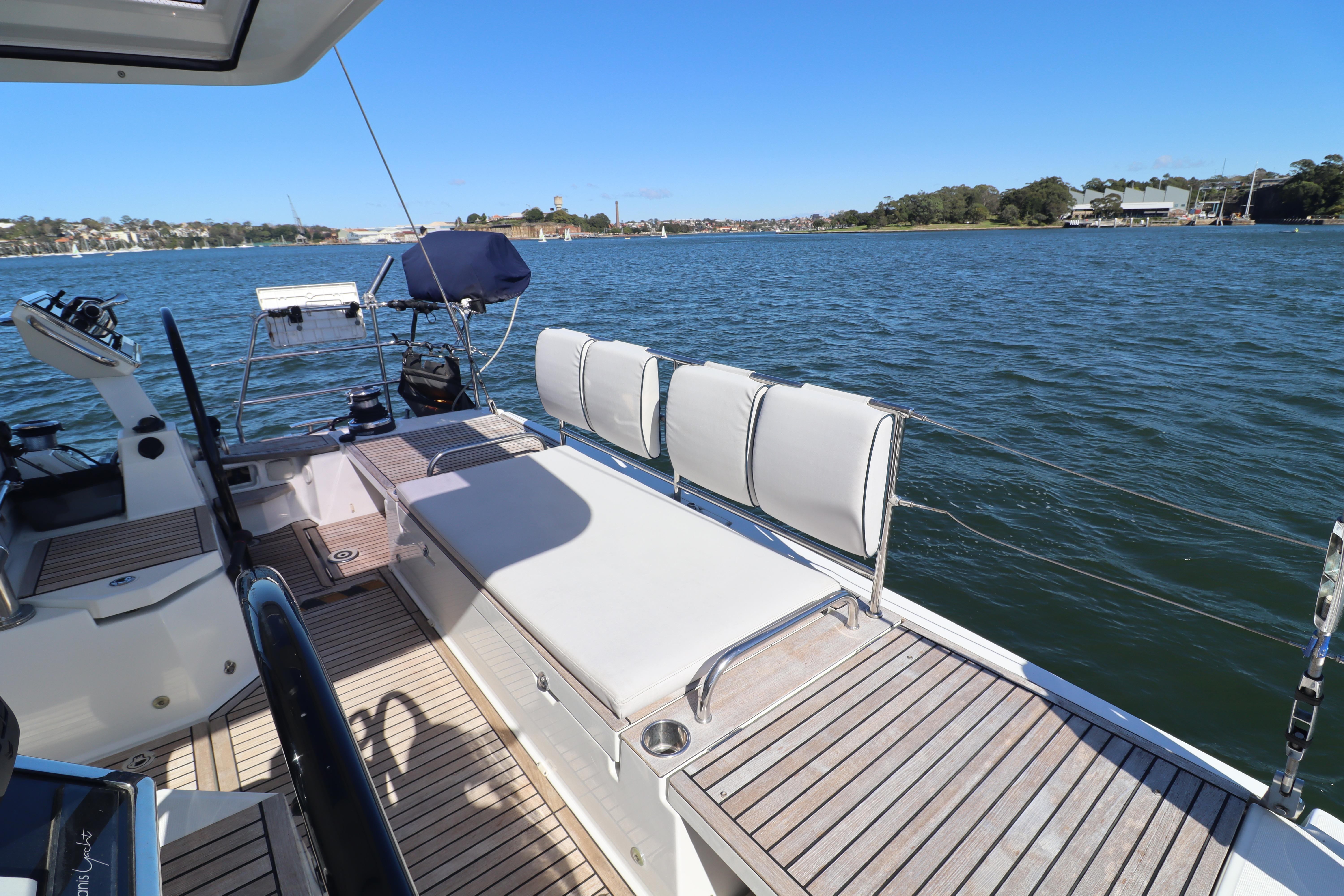 Yacht Photos Pics