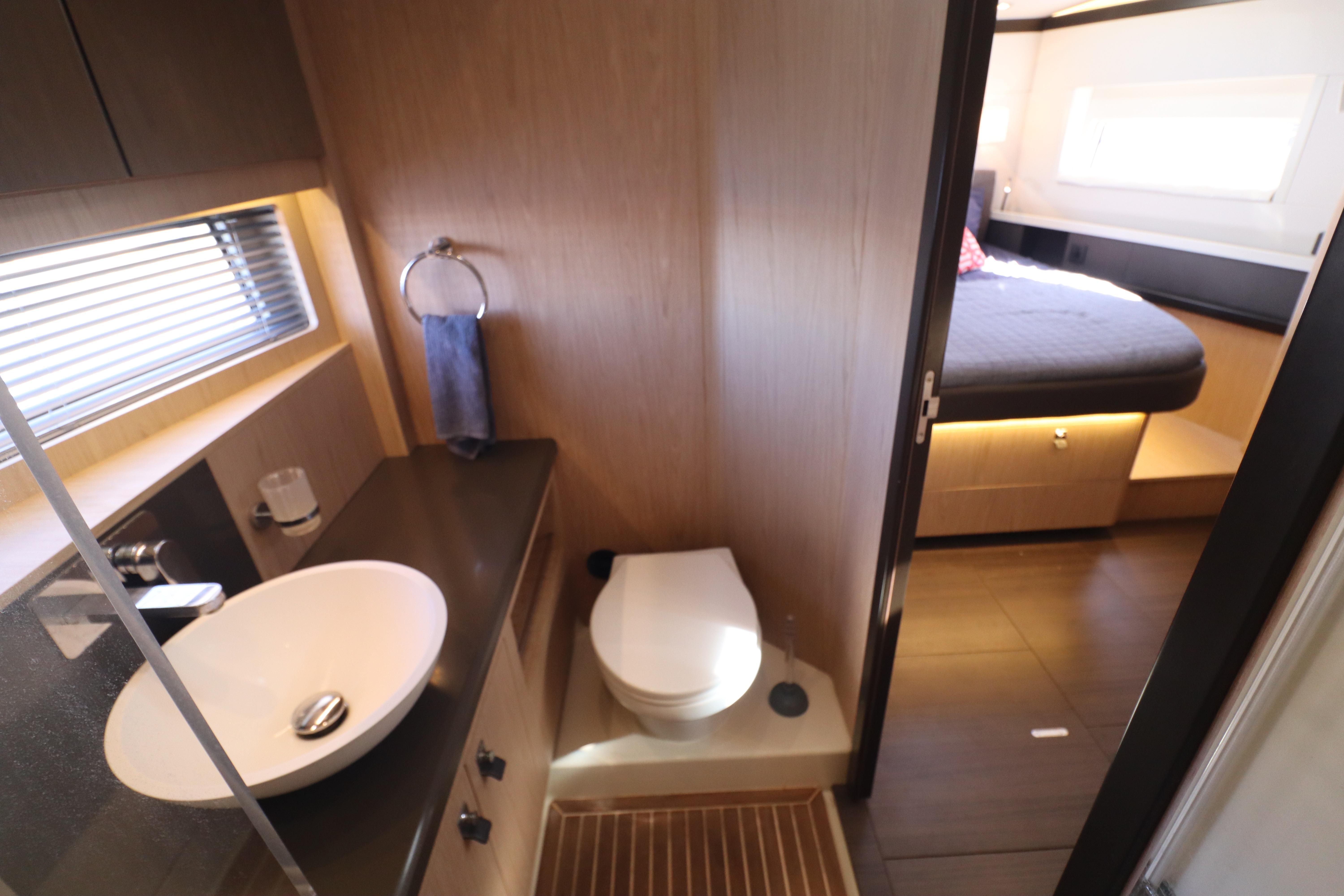 Yacht Photos Pics