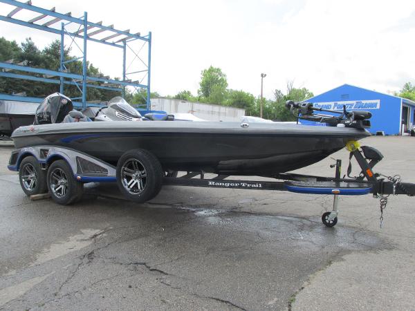 2021 Ranger Boats boat for sale, model of the boat is Z520C Ranger Cup Equipped & Image # 4 of 24