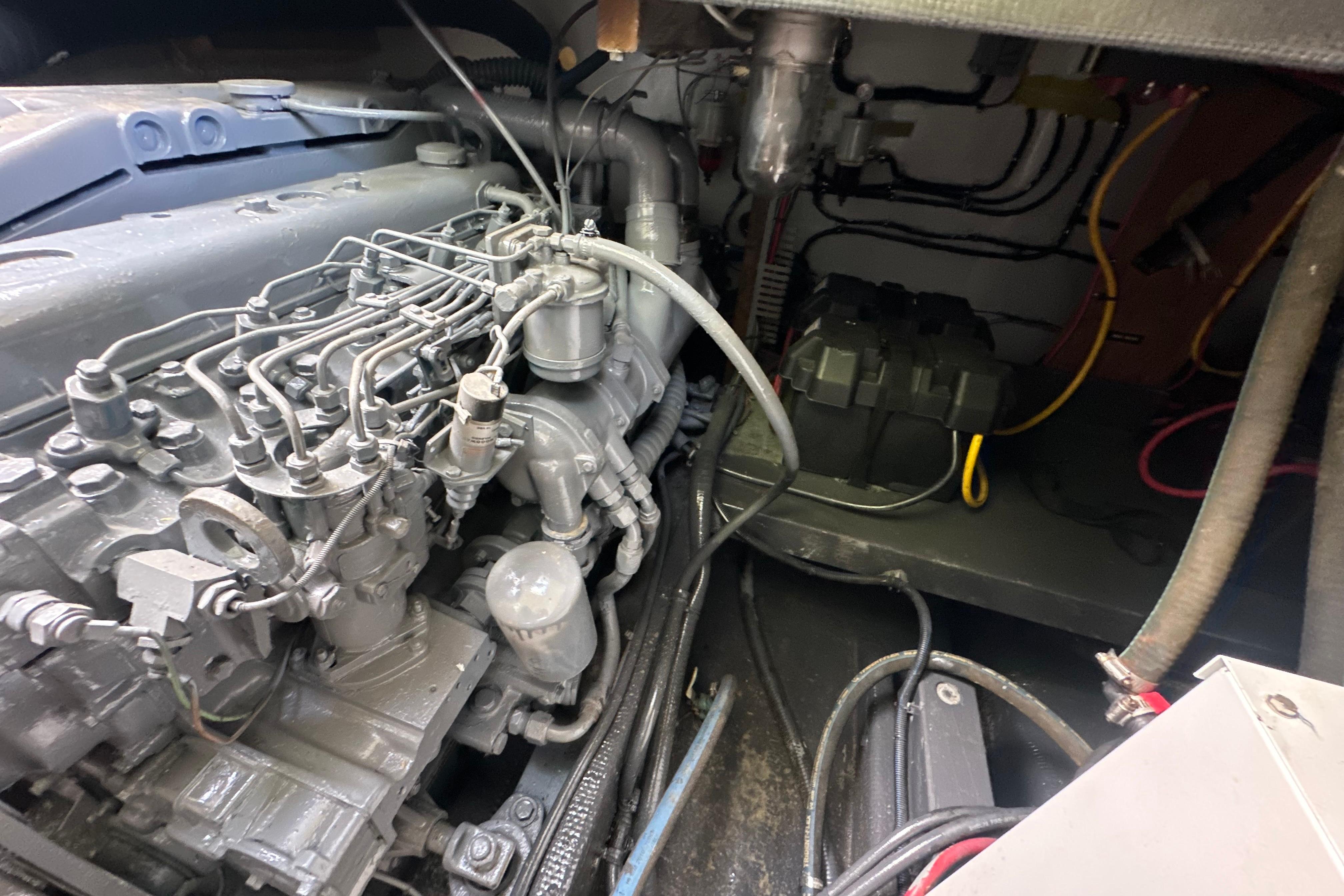 1985 Pearson 43 Trawler-61