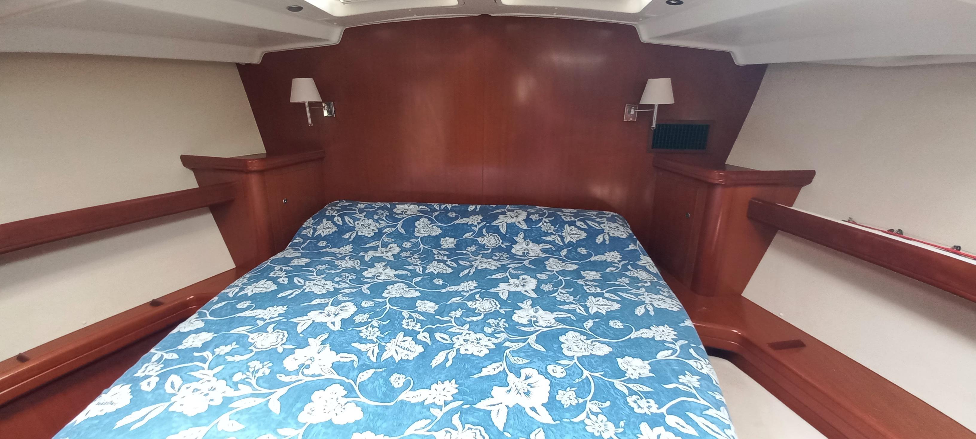 Yacht Photos Pics