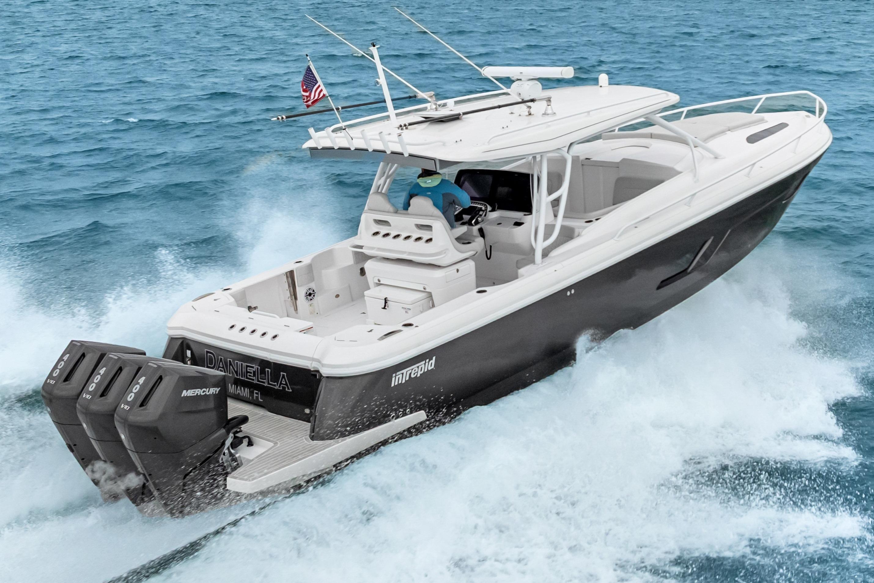 2024 Intrepid 41 Valor