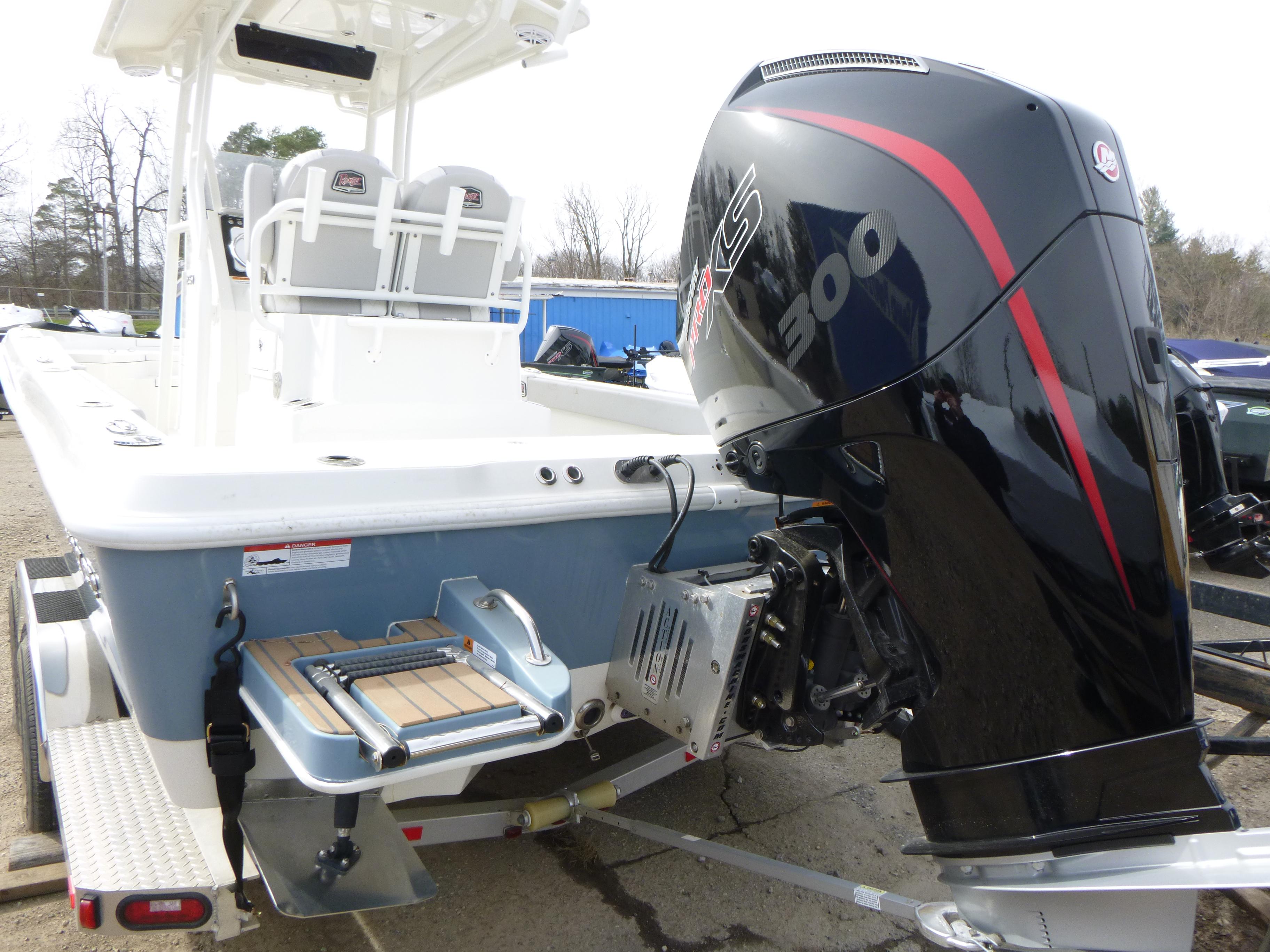 2022 Ranger 2510 Bay Gallery