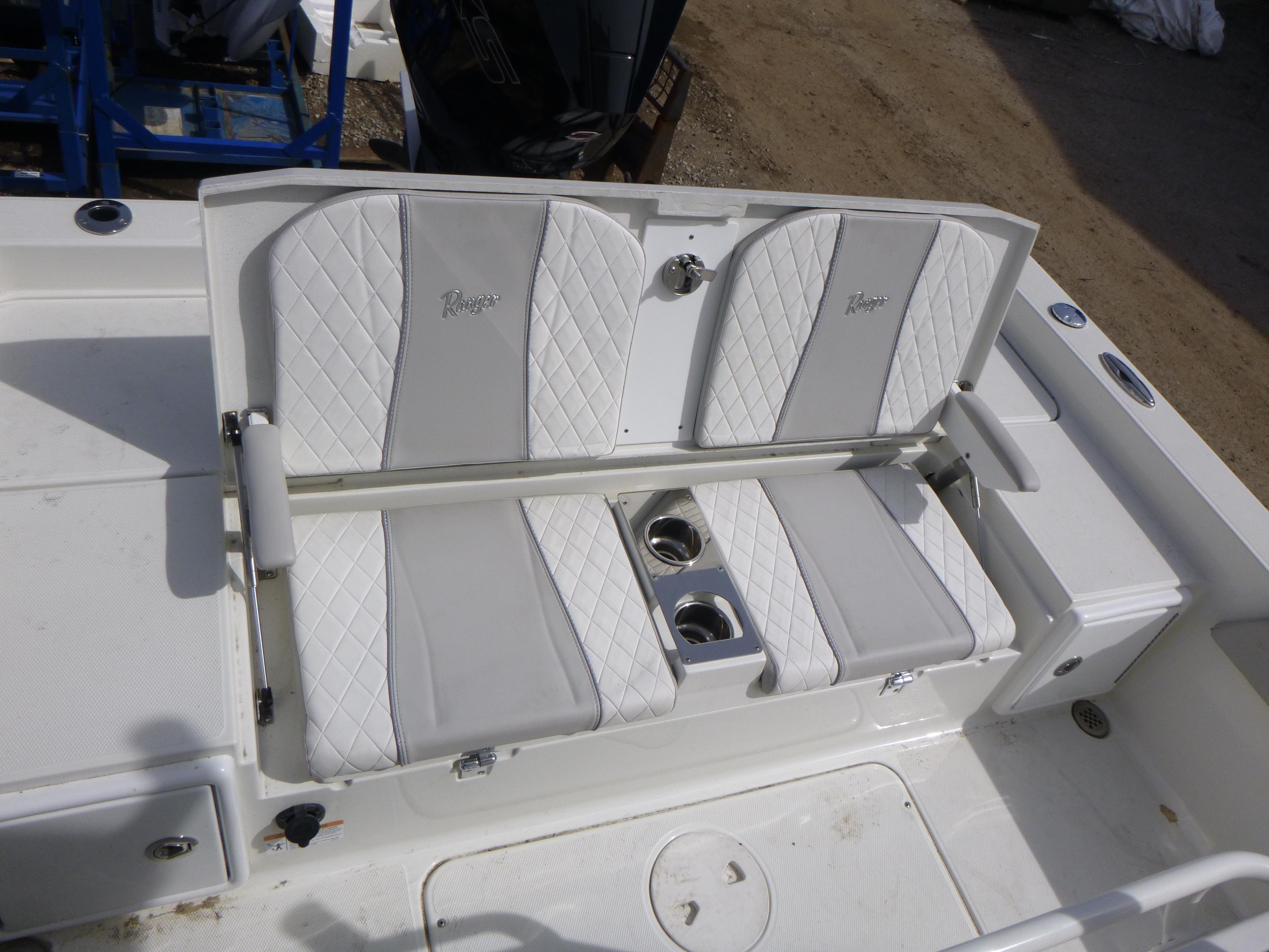 2022 Ranger 2510 Bay Gallery