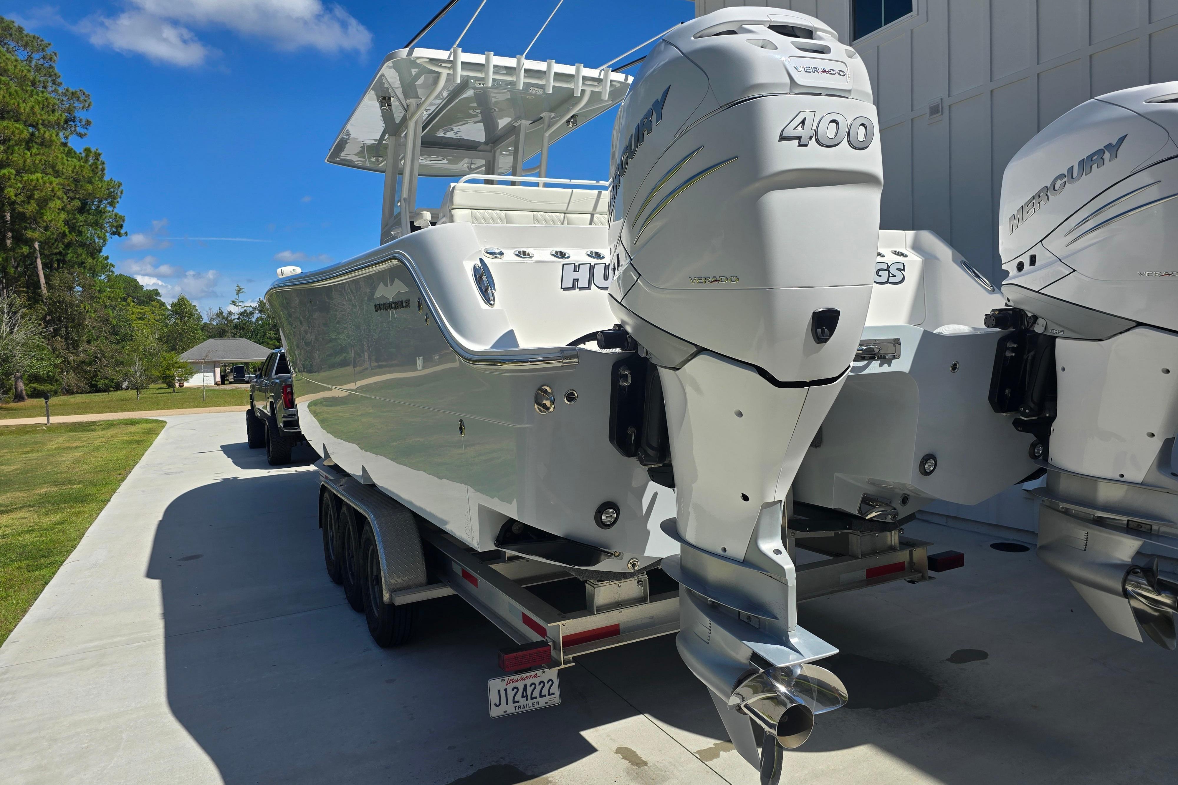 Invincible 33 Catamaran