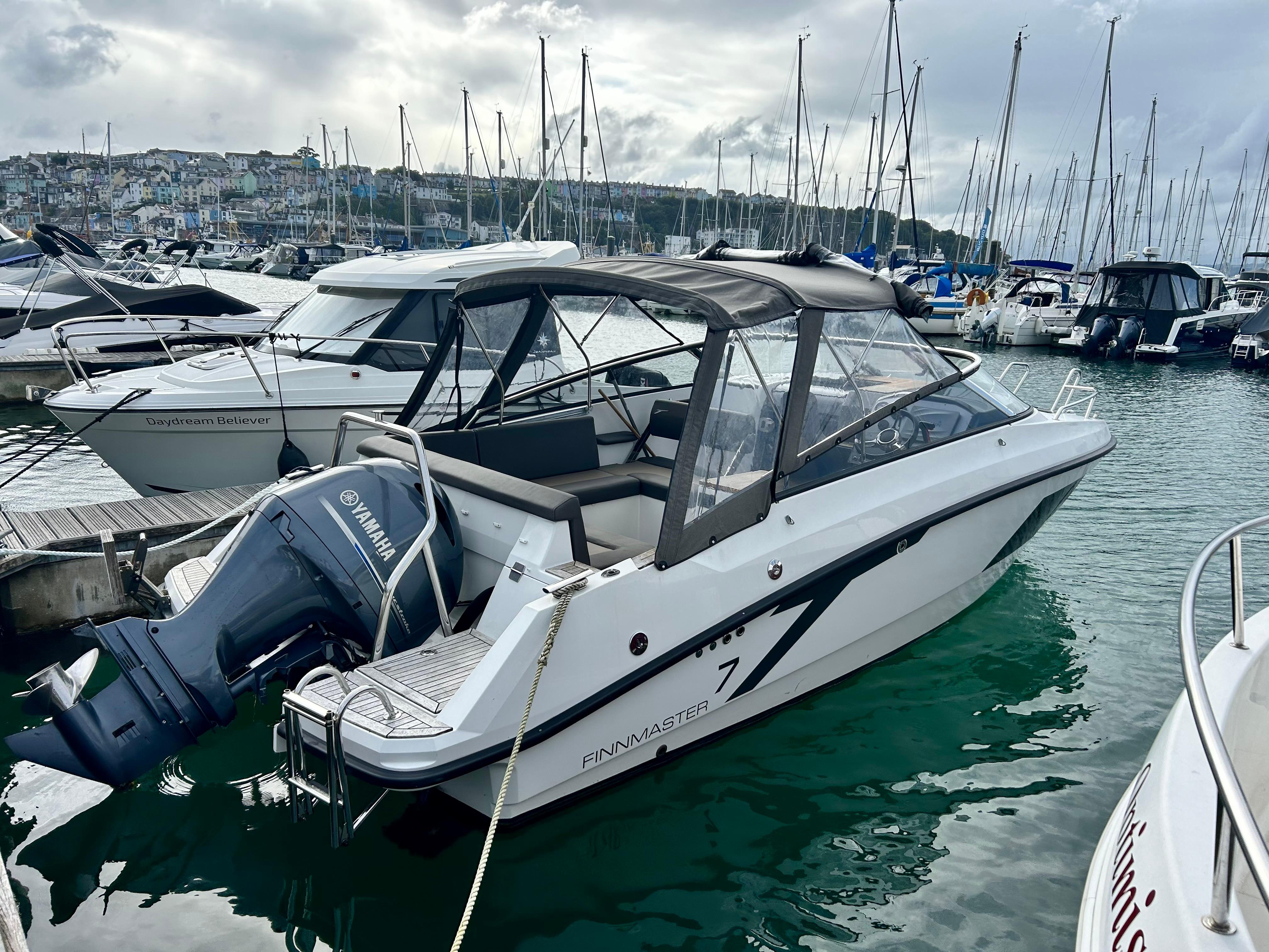 yacht broker brixham