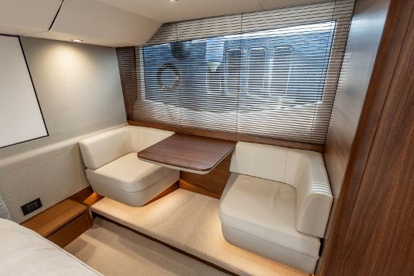 Princess Motor Yacht Sales - Used Princess F55
