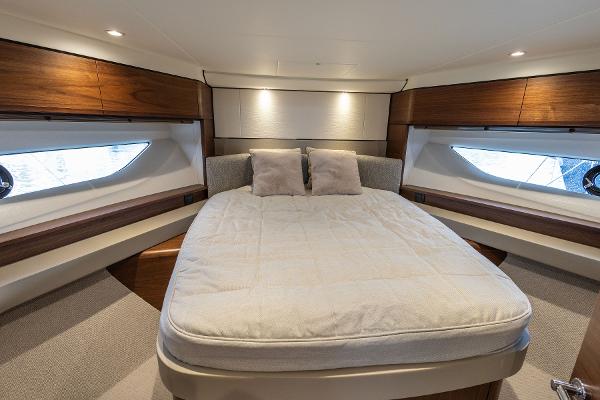 Princess Motor Yacht Sales - Used Princess F55
