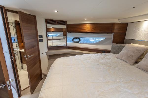 Princess Motor Yacht Sales - Used Princess F55