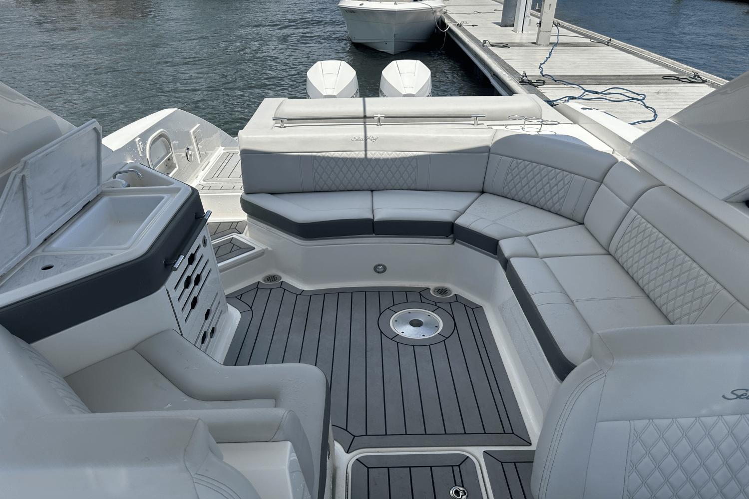 2022-sea-ray-310-slx-outboard-power-9684023-982778623-0-160620251120-8