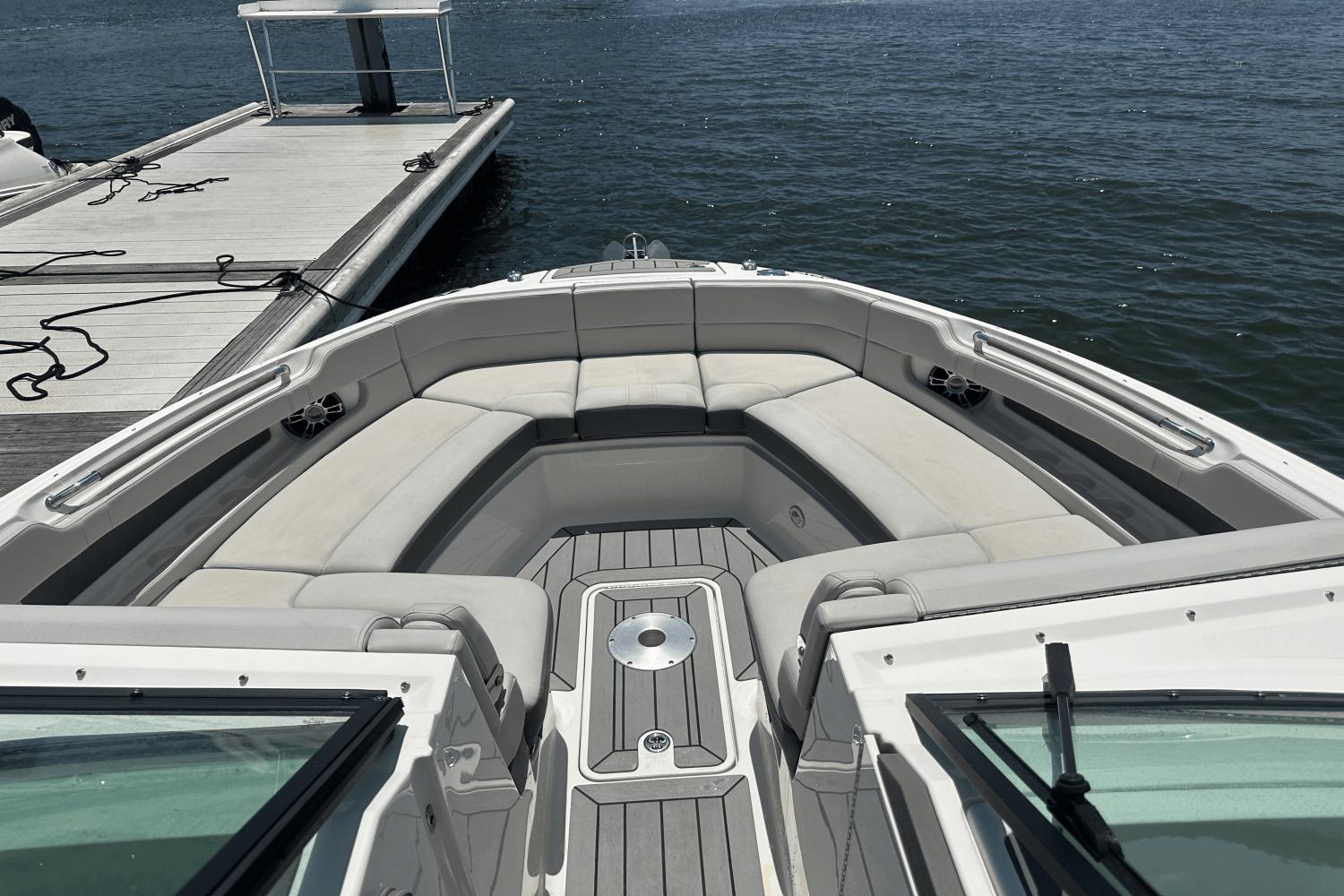 2022-sea-ray-310-slx-outboard-power-9684023-982778626-0-160620251120-5