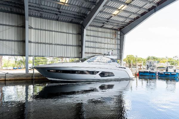 2017 Azimut Atlantis 43