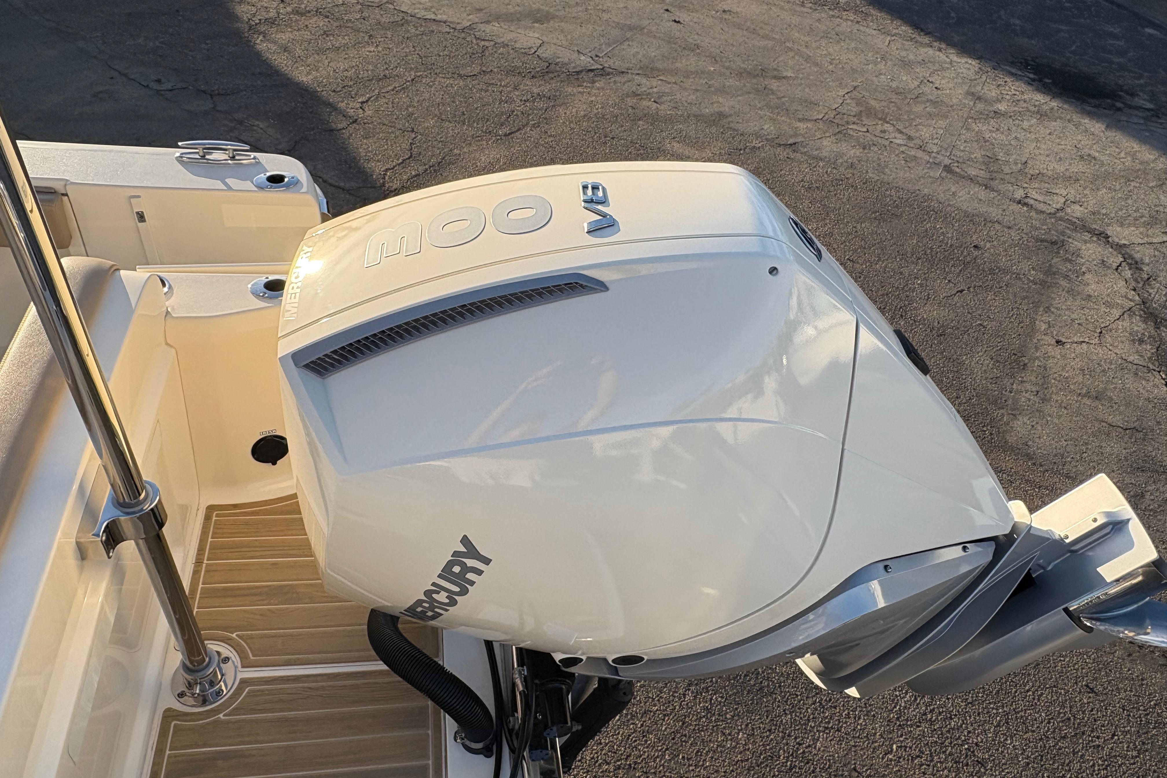 2024 Scout 240 Dorado #TBJM311 inventory image at Sun Country Marine Group, Newport Beach