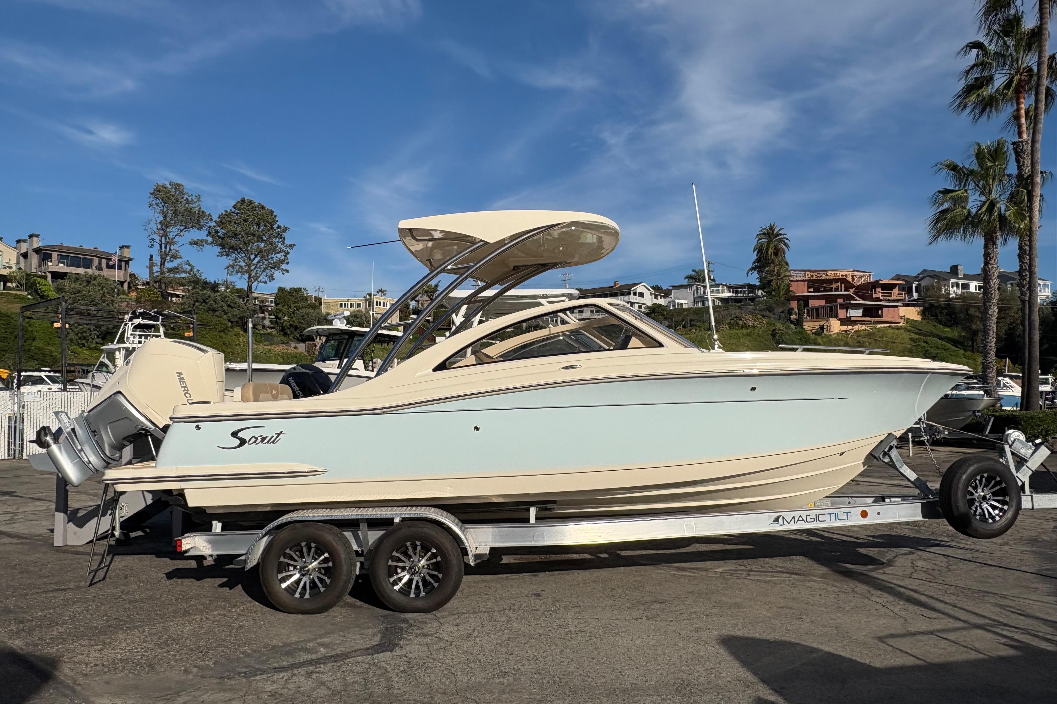 2024 Scout 240 Dorado #TBJM311 inventory image at Sun Country Marine Group, Newport Beach