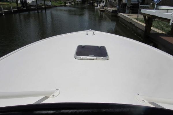 32' Prowler, Listing Number 100916984, - Photo No. 6