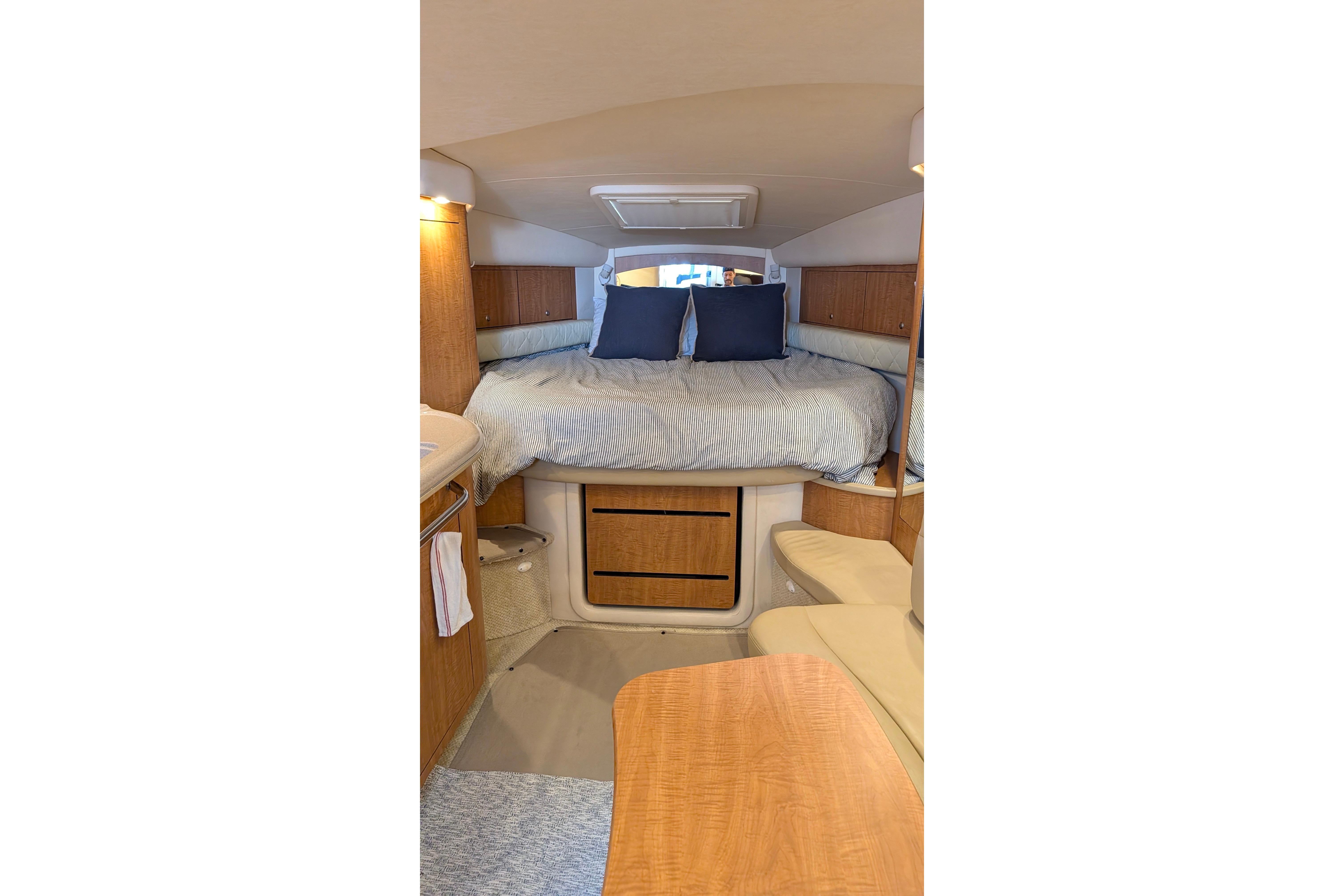 2006 Sea Ray 340 Sundancer #TBBJSR34 inventory image at Sun Country Yachts, South Lake Union (Seattle)