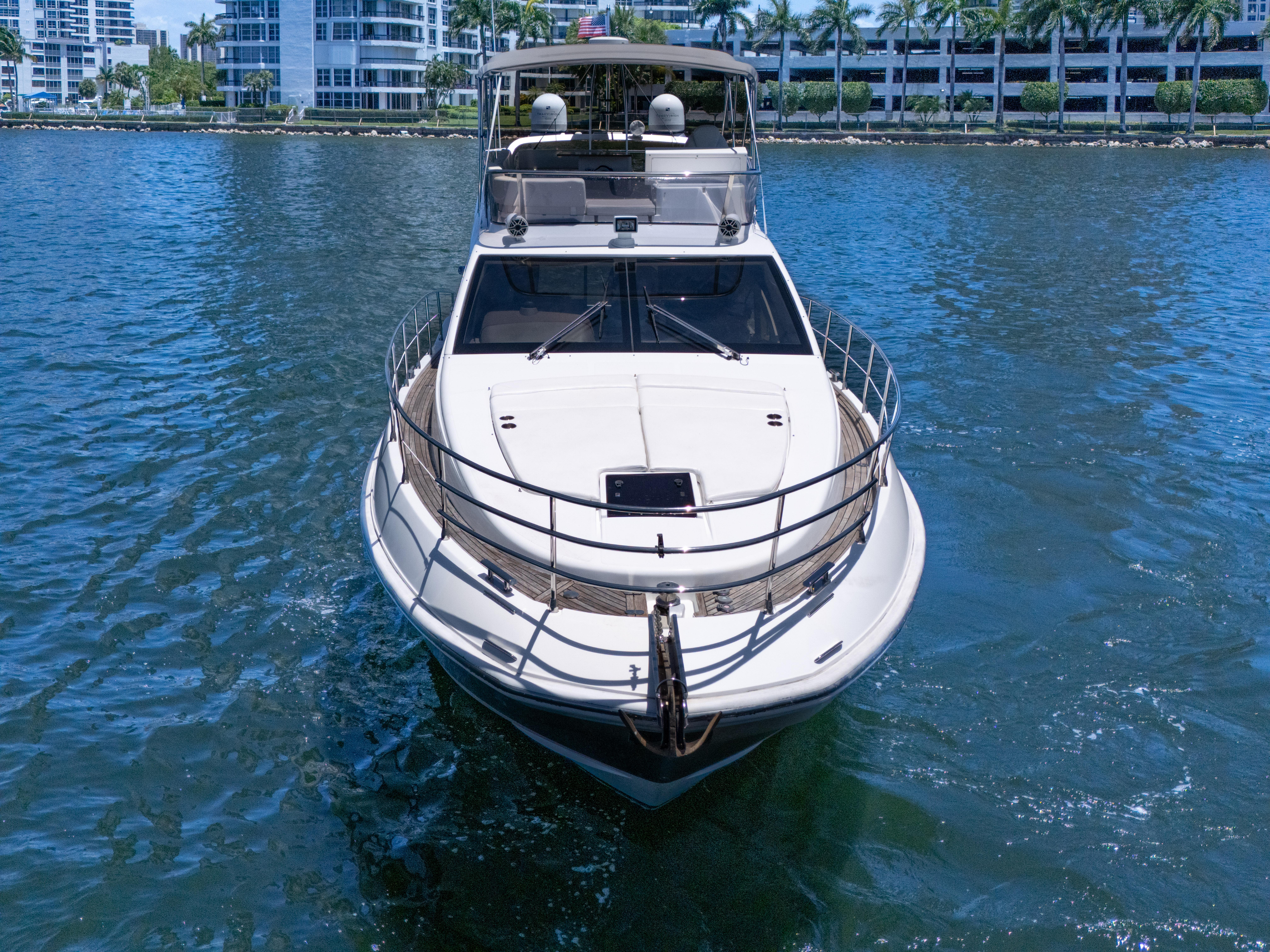 2013-azimut-45-flybridge-power-9814028-982907725-0-170620251002-24