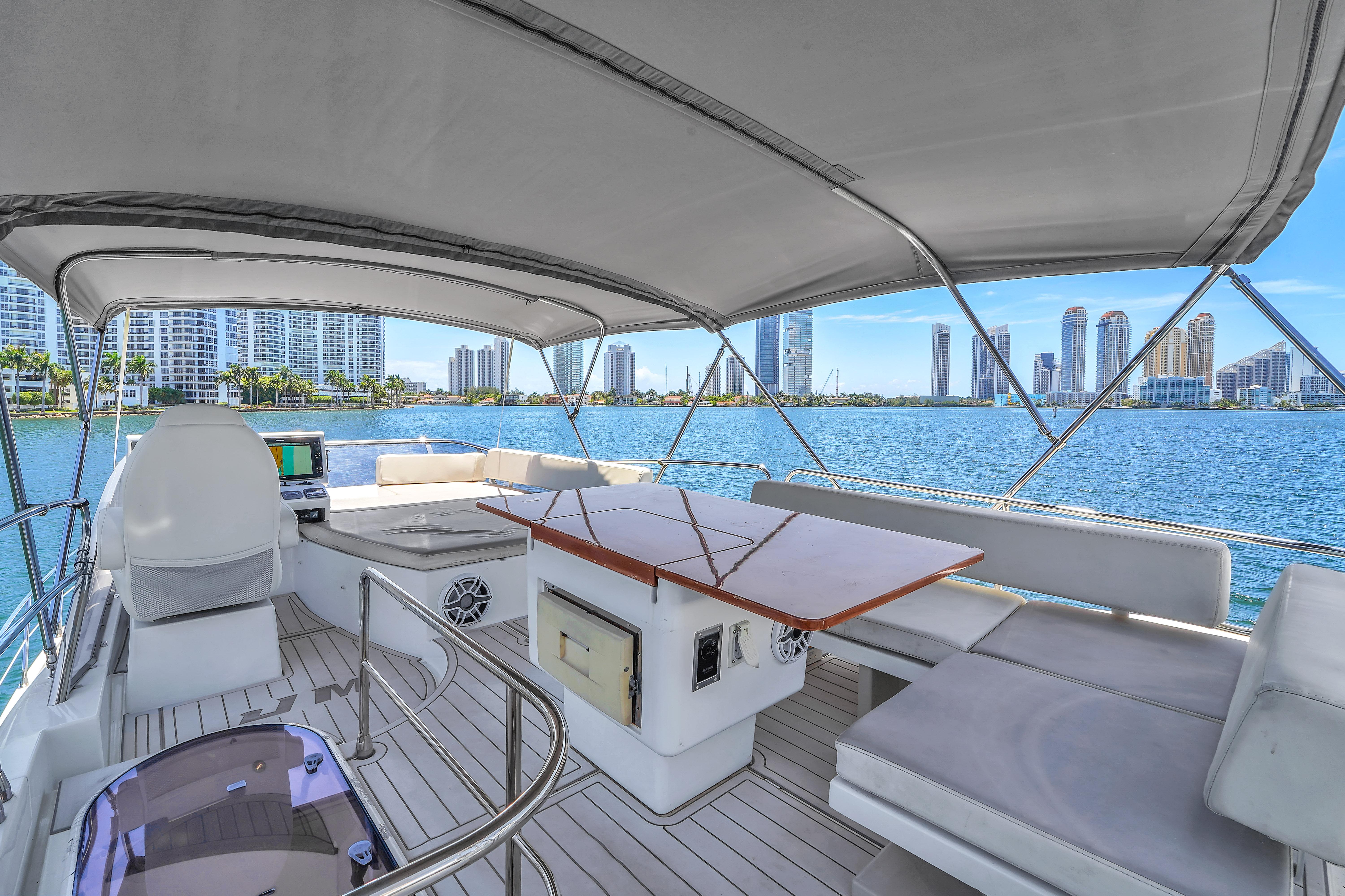 2013-azimut-45-flybridge-power-9814028-982907753-0-170620251009-78