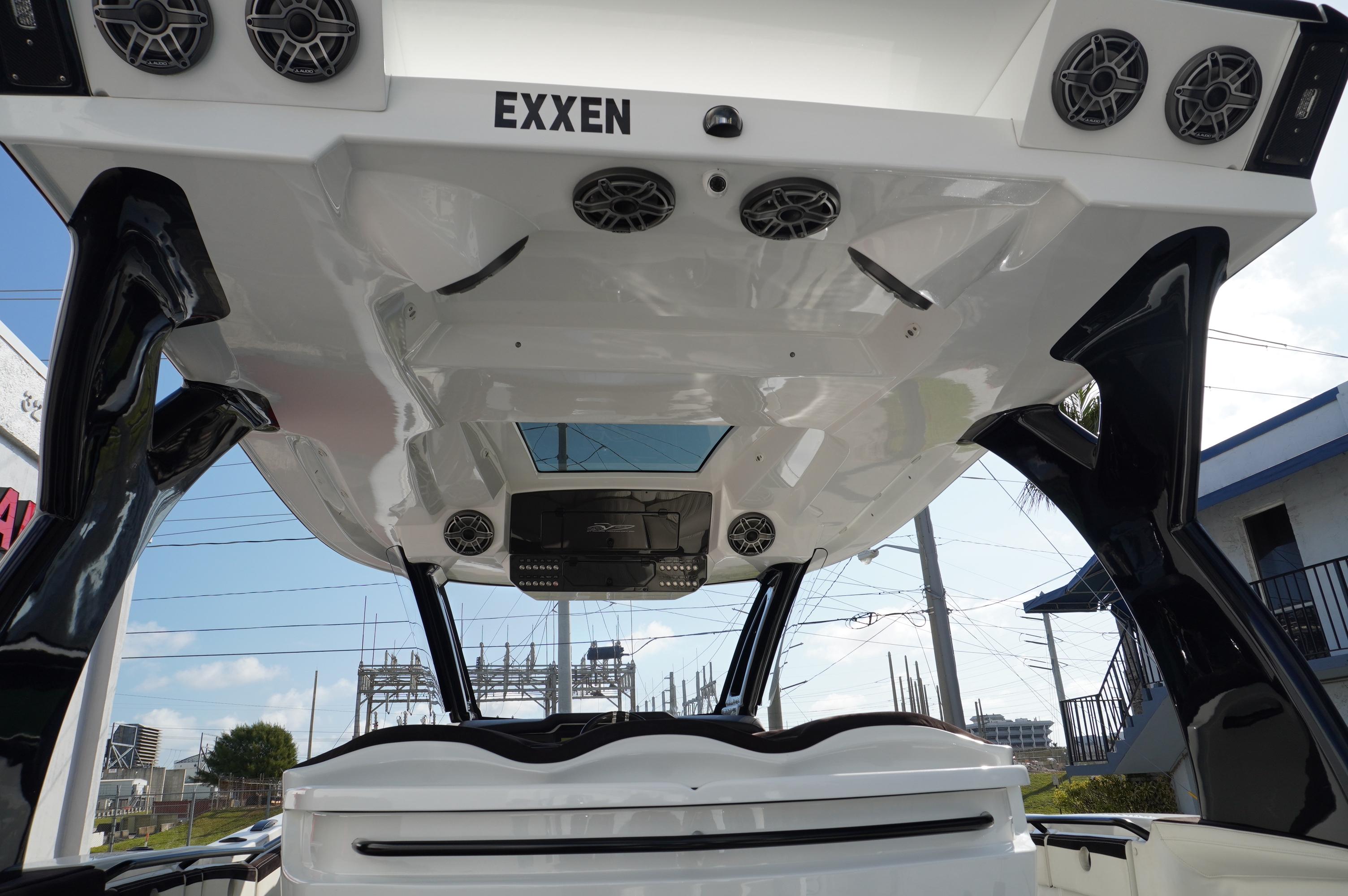 MTI-V42 2021 -MO-US-9674003 | Thumbnail