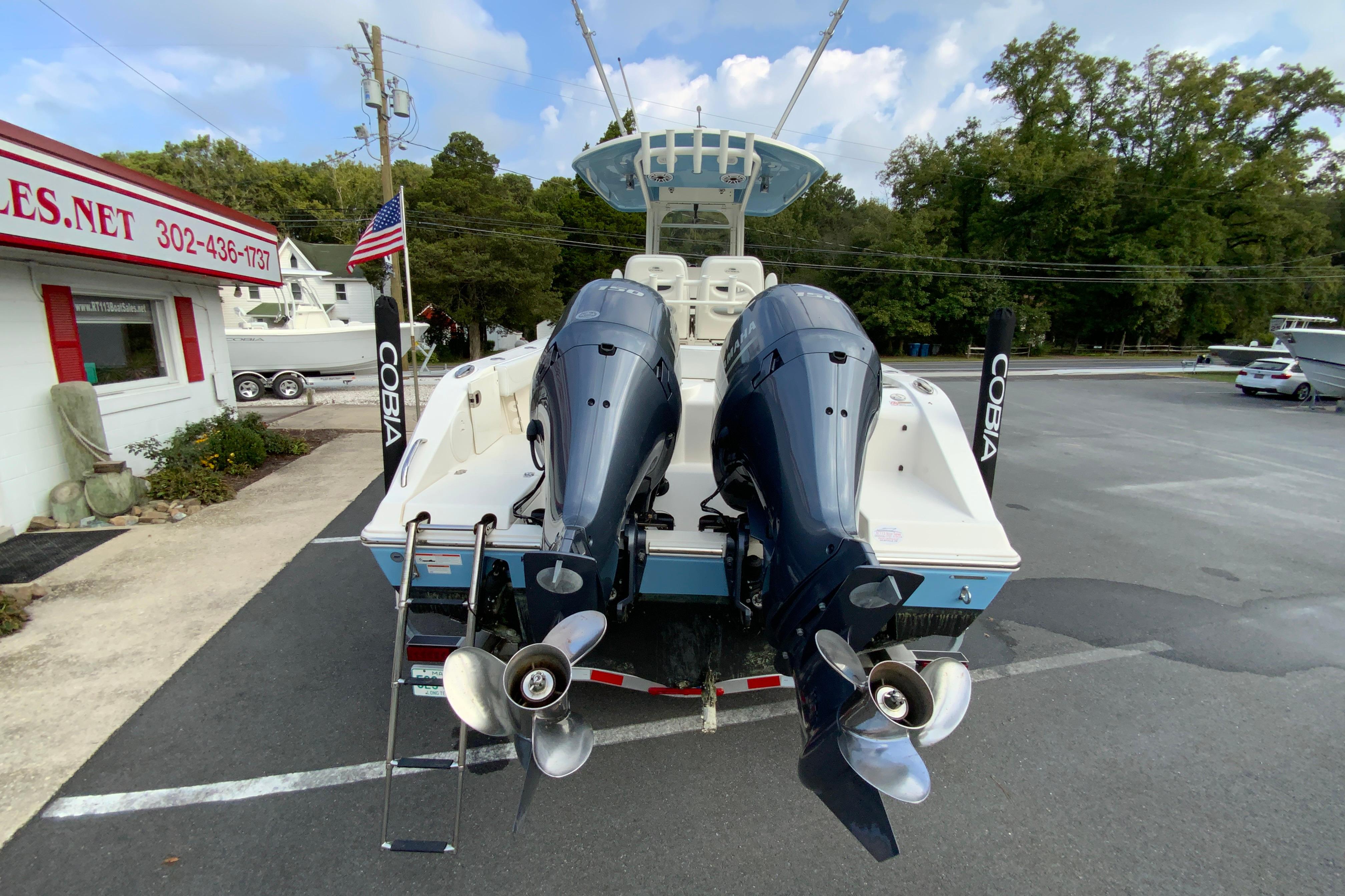 2023 Cobia 262 Center Console-15