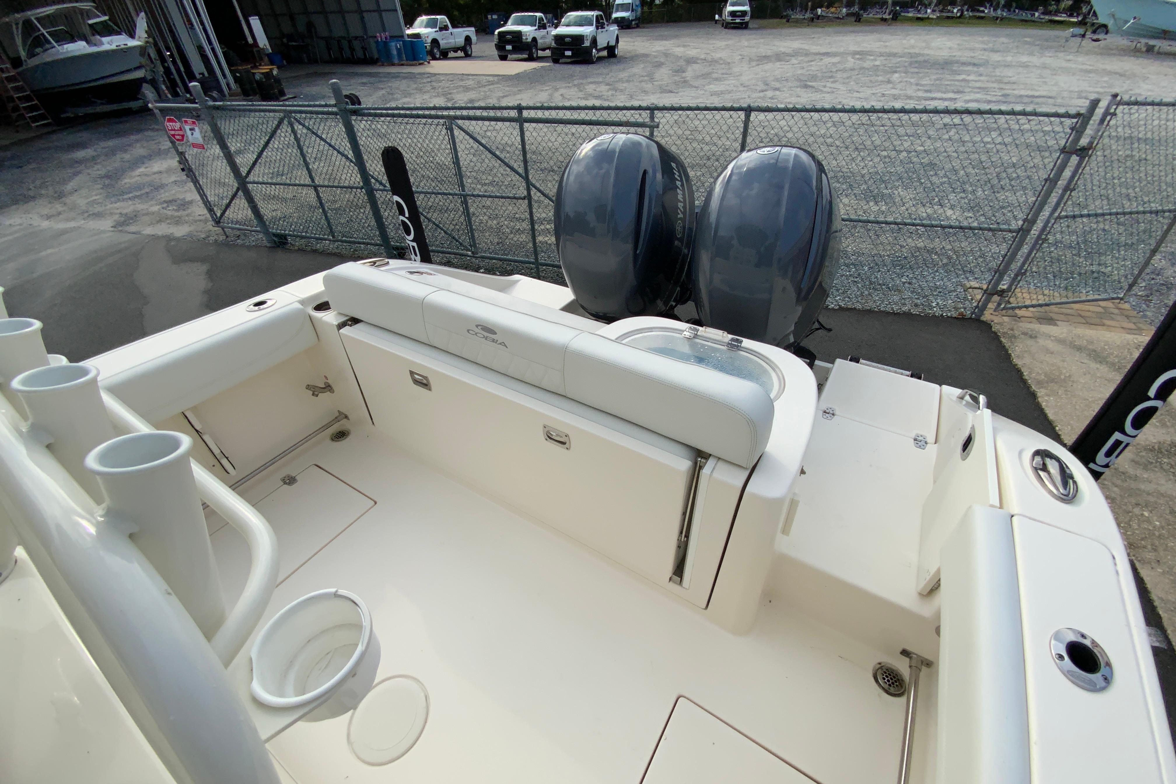 2023 Cobia 262 Center Console-20