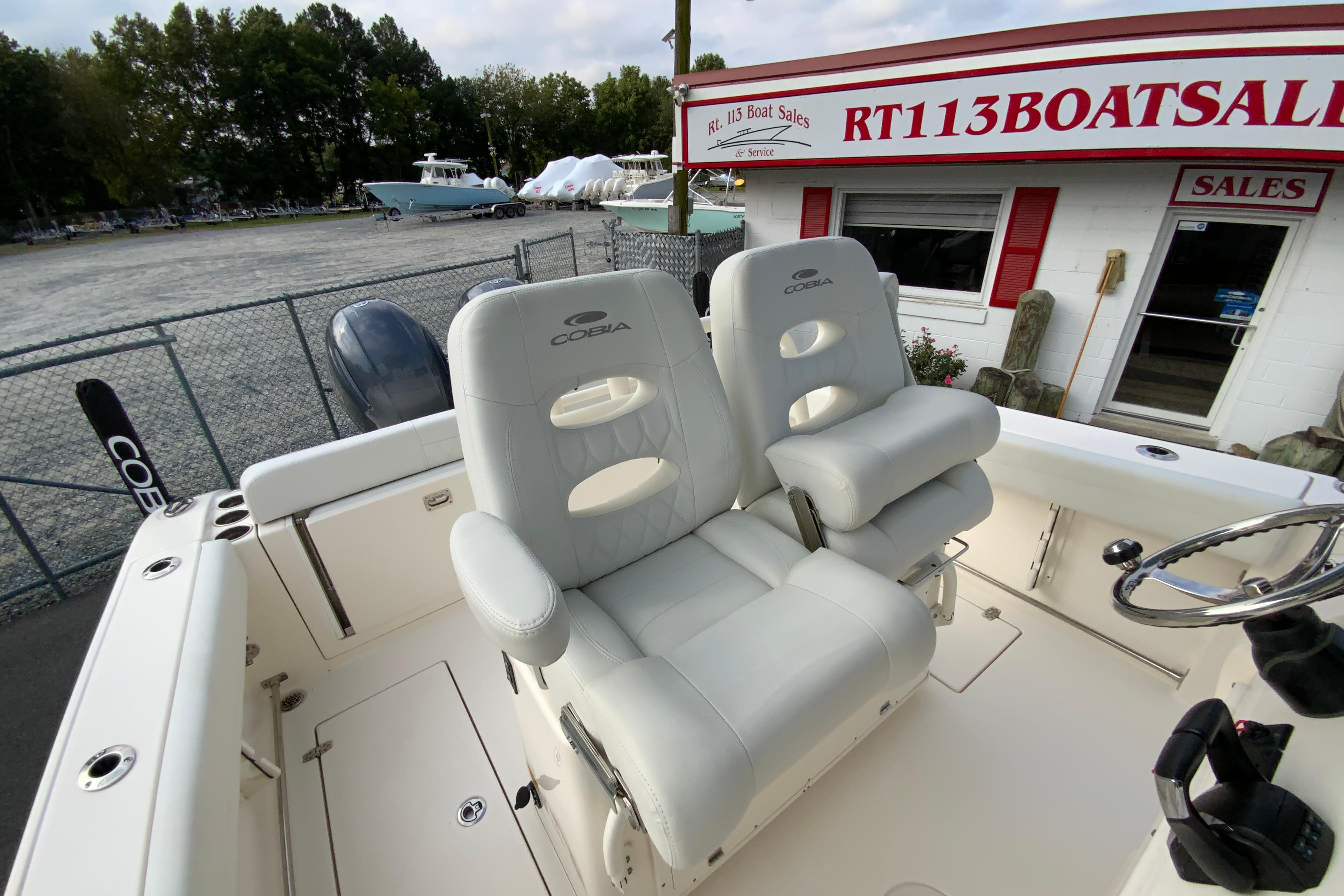 2023 Cobia 262 Center Console-32