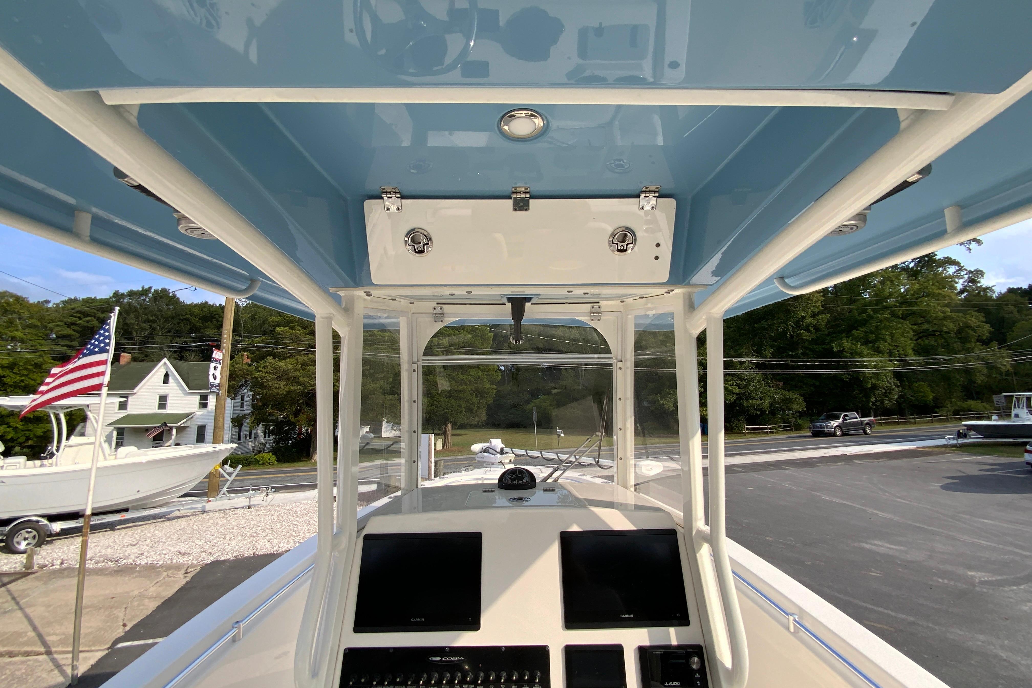 2023 Cobia 262 Center Console-38