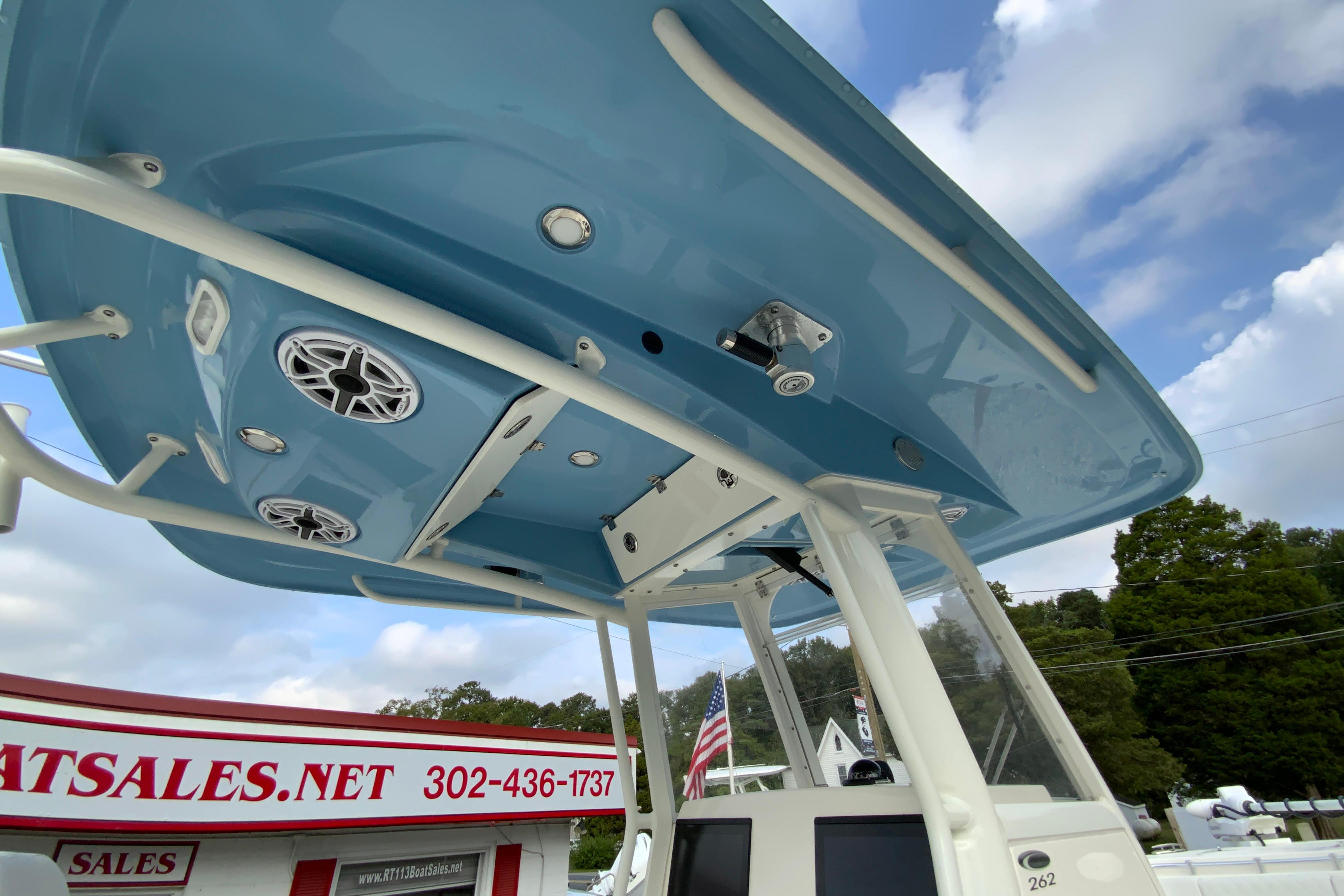 2023 Cobia 262 Center Console-45