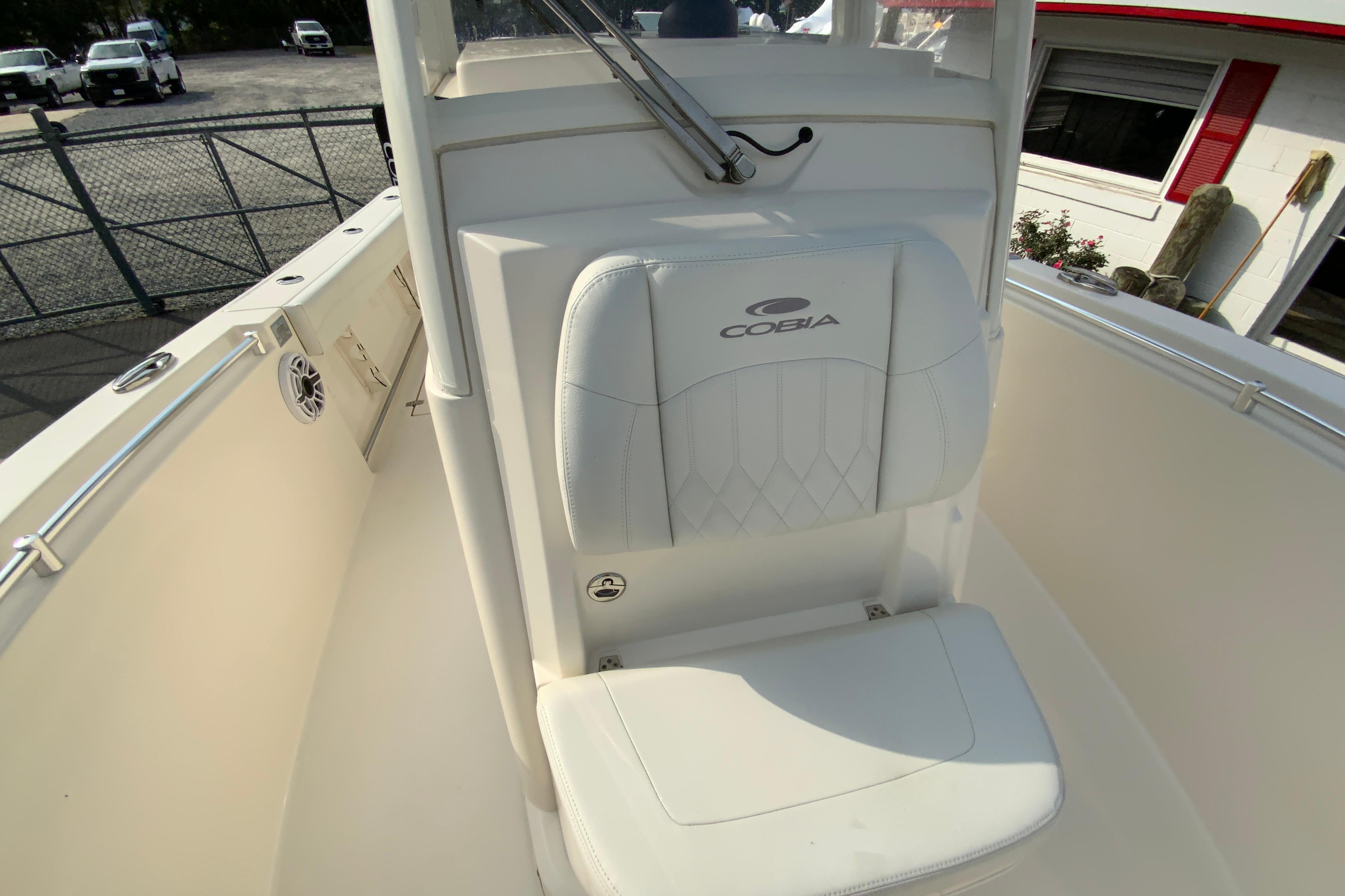 2023 Cobia 262 Center Console-50