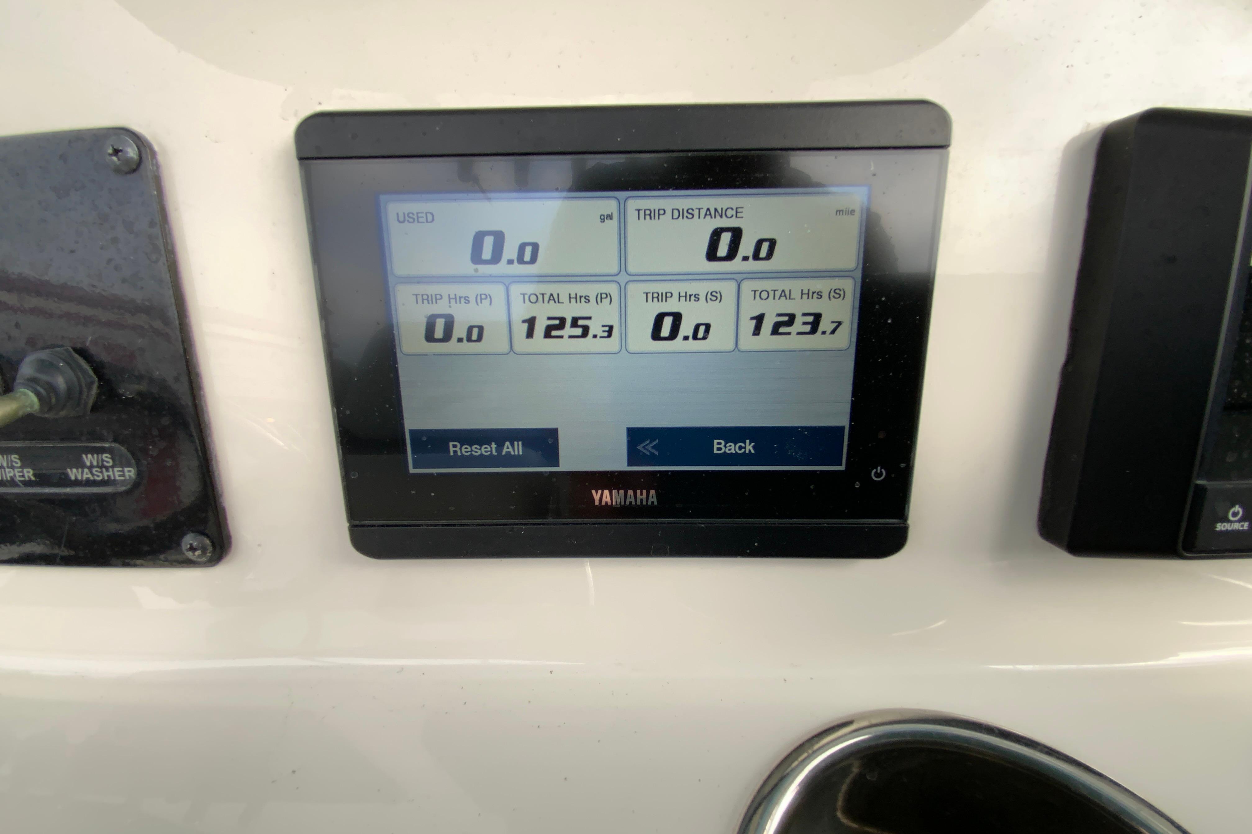 2023 Cobia 262 Center Console-62