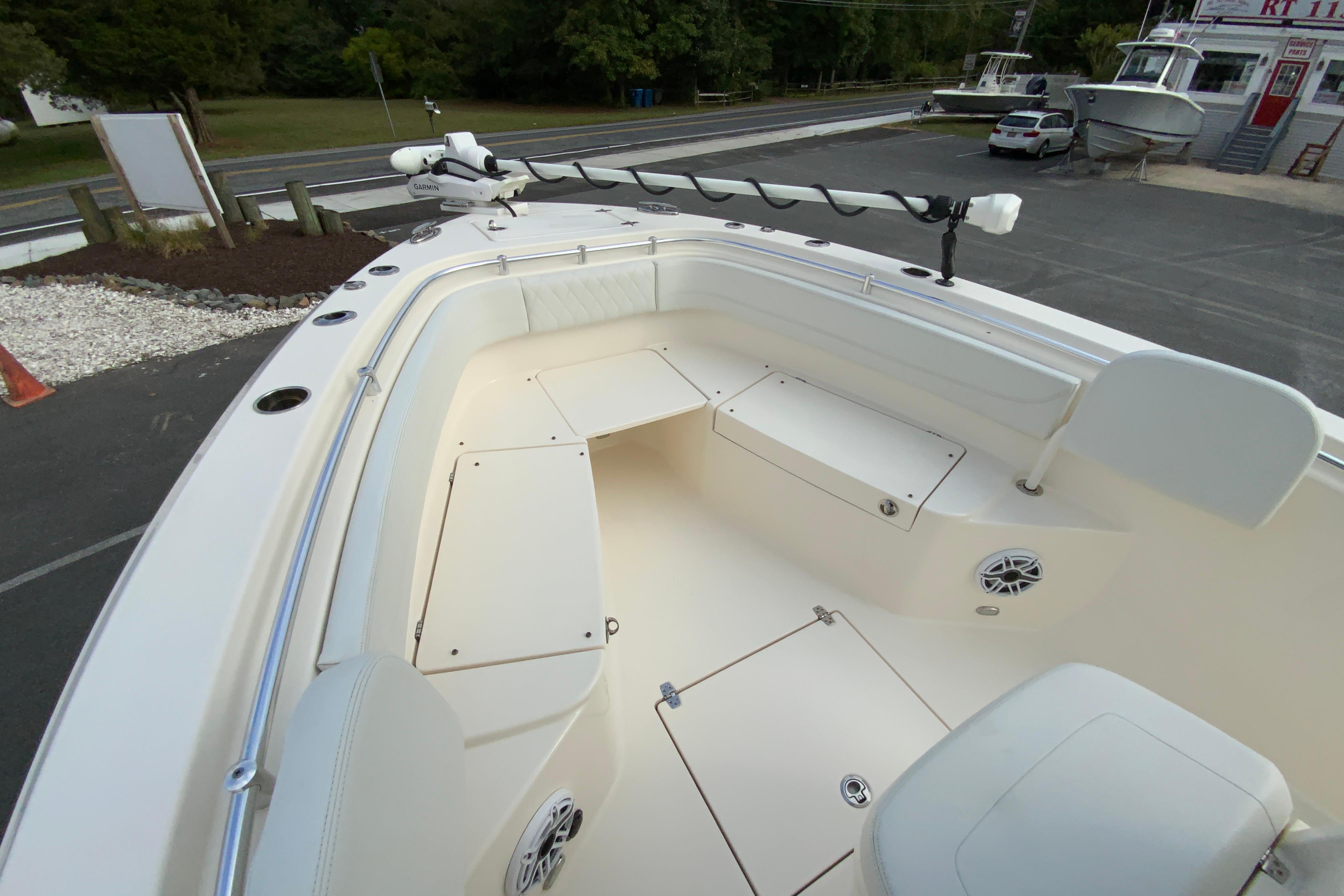 2023 Cobia 262 Center Console-64