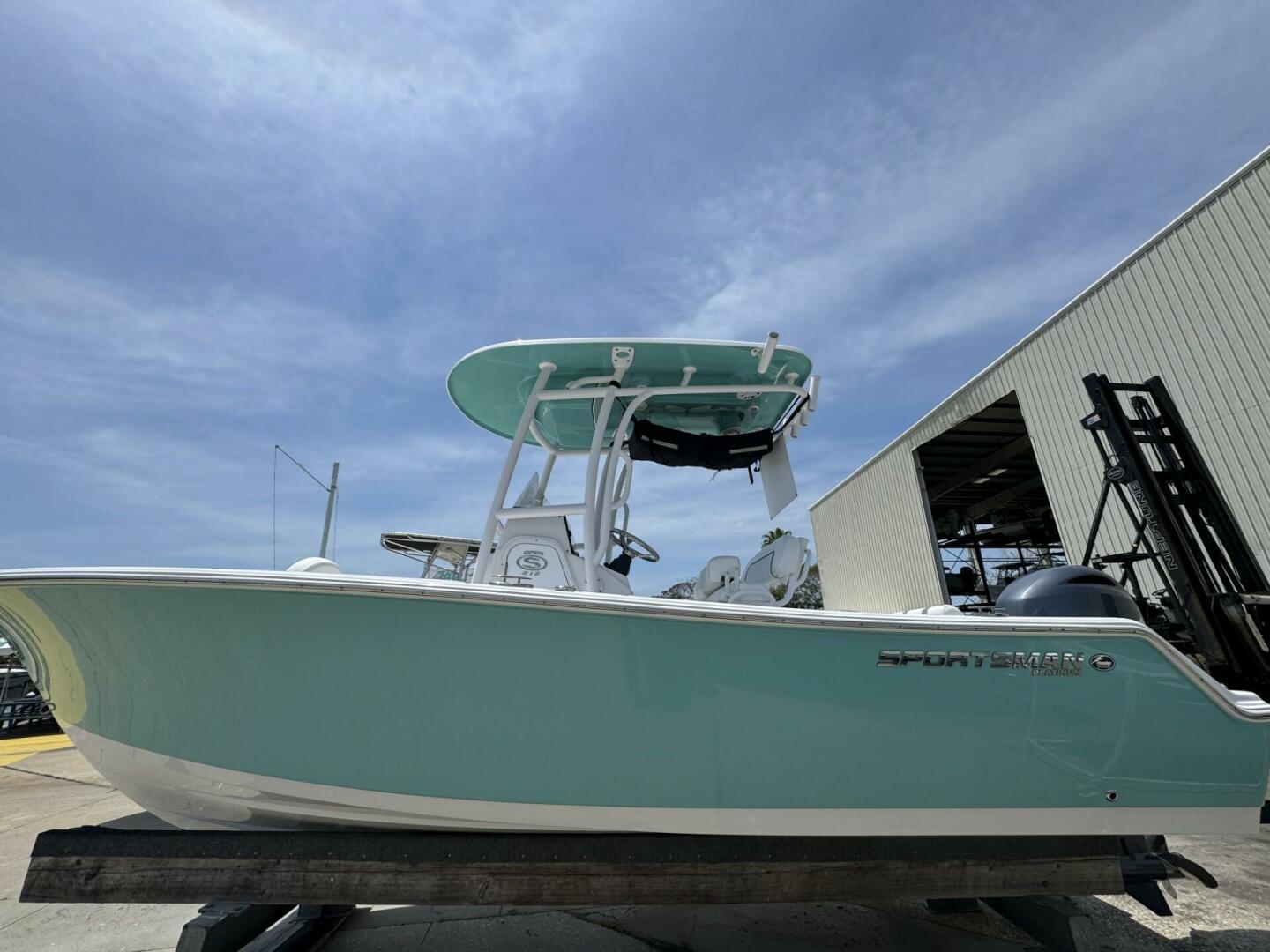 2023 Sportsman 212 open-2