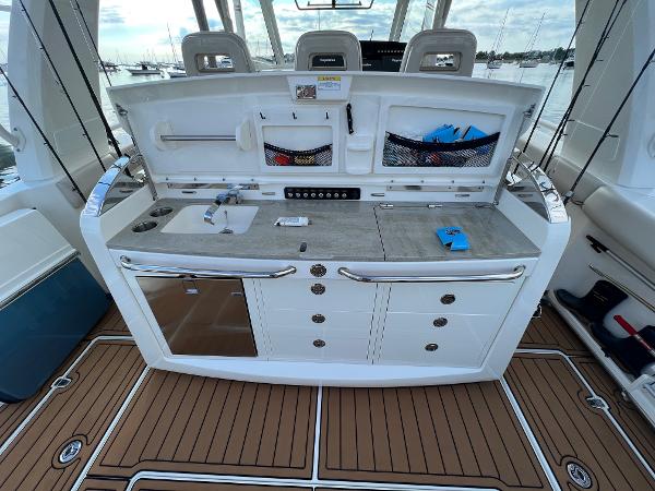 43' Boston Whaler, Listing Number 100891851, - Photo No. 8