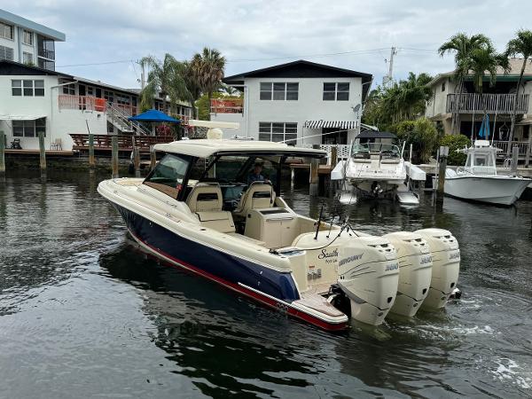2022 Chris-Craft CALYPSO 35 CP