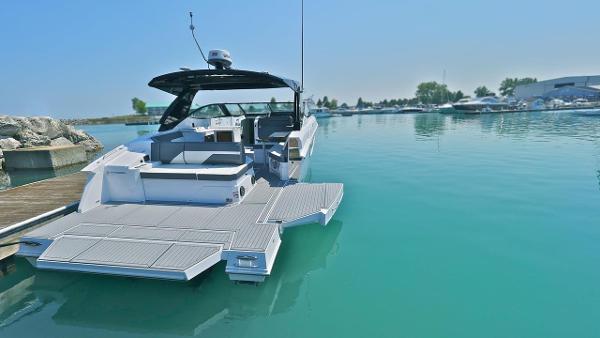 38' Cruisers, Listing Number 100878753, Image No. 2