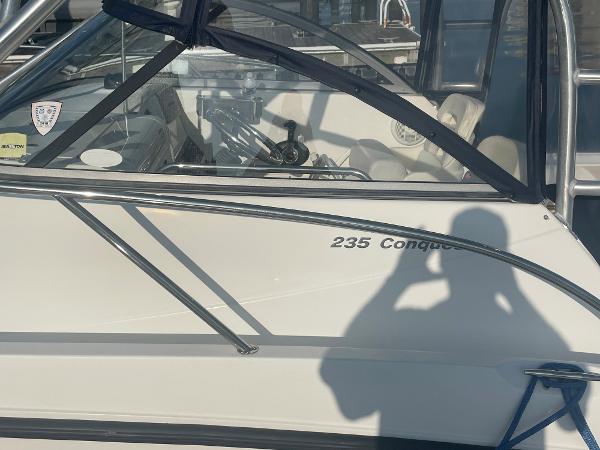 23' Boston Whaler, Listing Number 100911323, Image No. 3