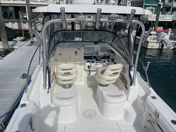23' Boston Whaler, Listing Number 100911323, Image No. 7